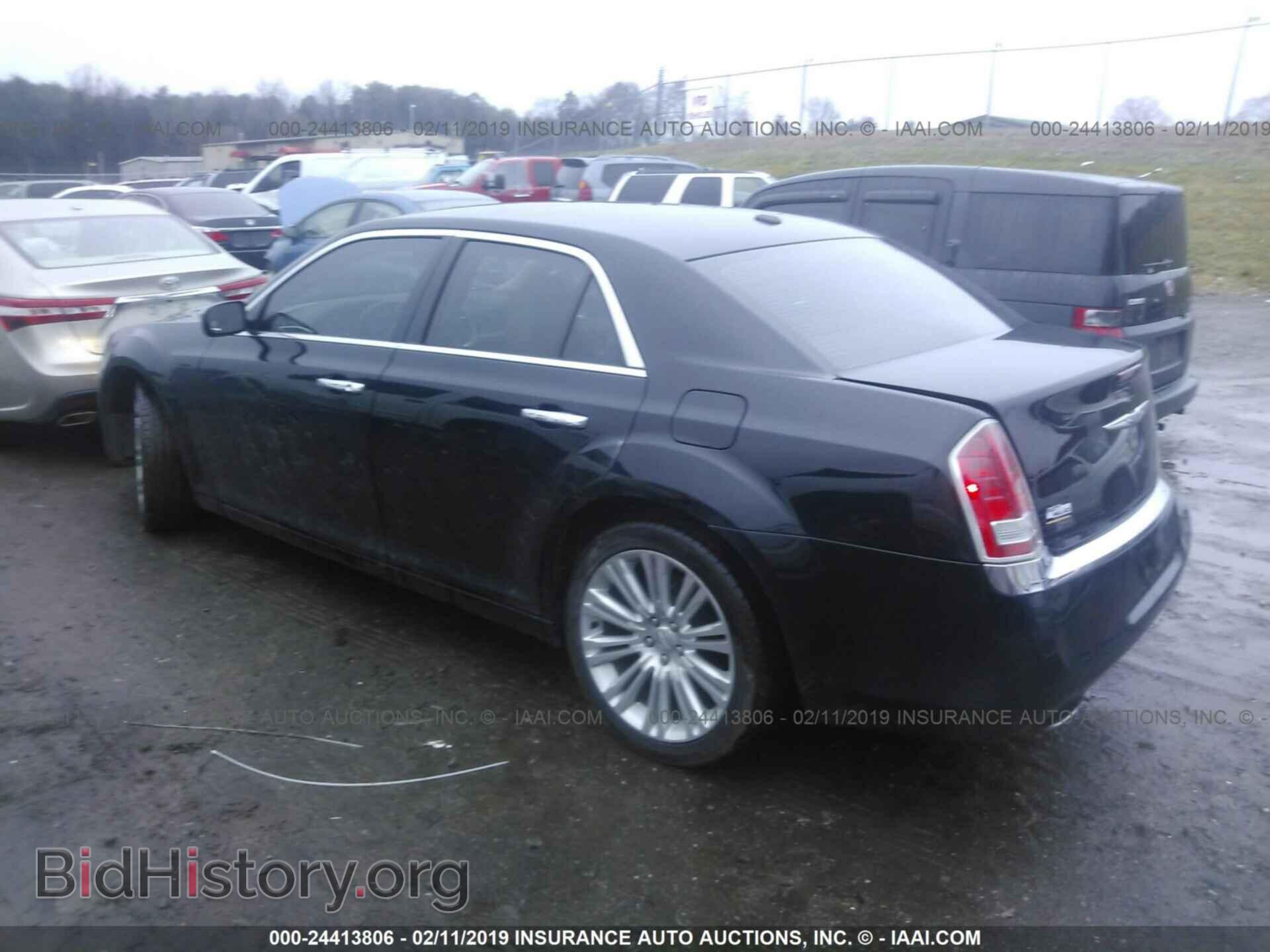 2011 CHRYSLER 300 - VIN: 2C3CA5CG9BH598480 - Фото 3