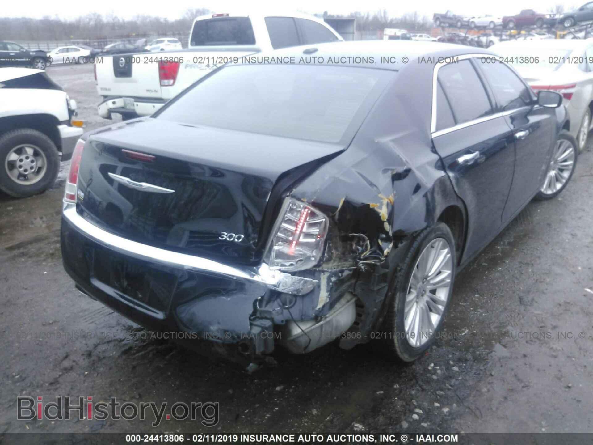 2011 CHRYSLER 300 - VIN: 2C3CA5CG9BH598480 - Фото 6