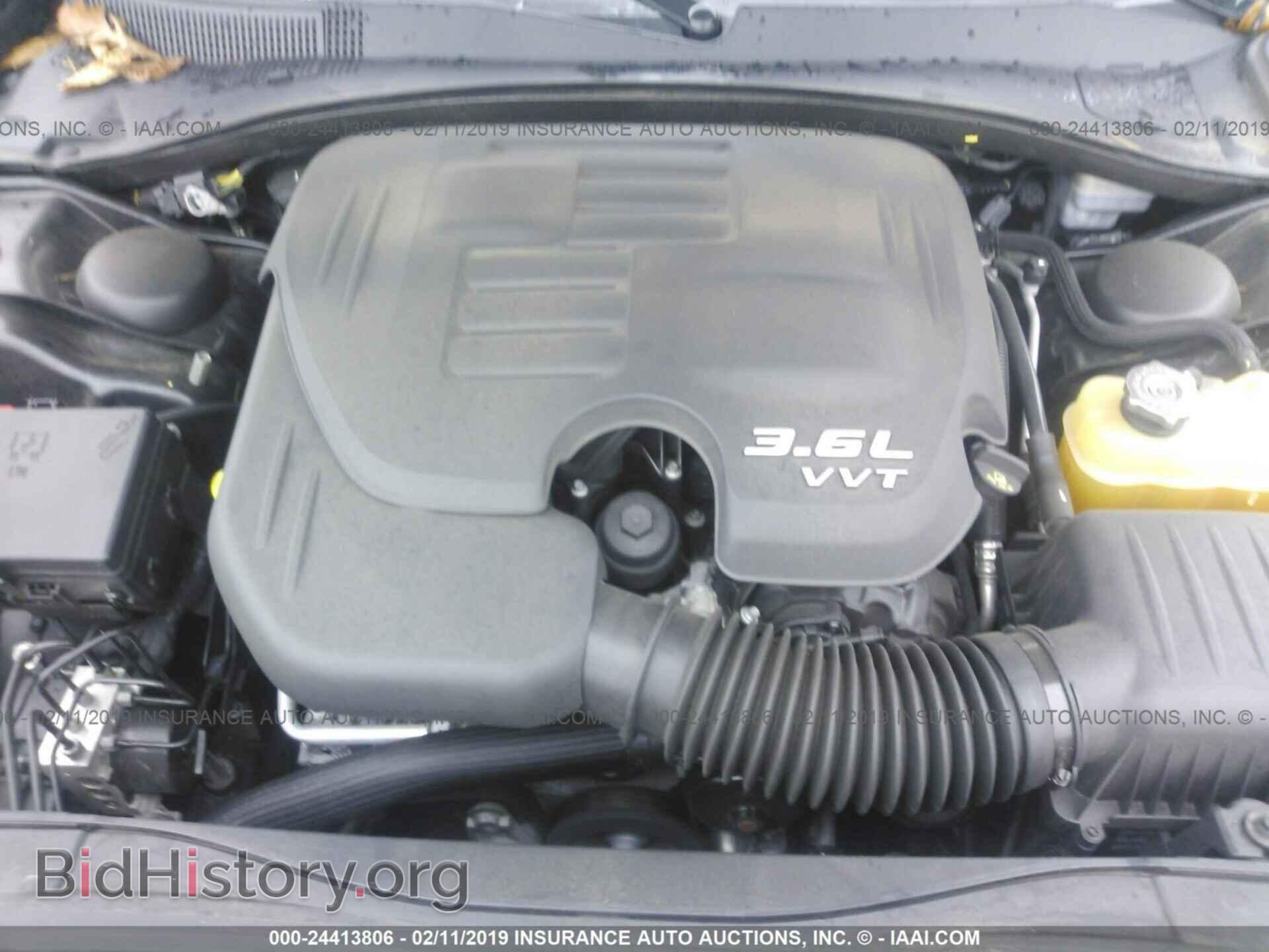 2011 CHRYSLER 300 - VIN: 2C3CA5CG9BH598480 - Фото 10