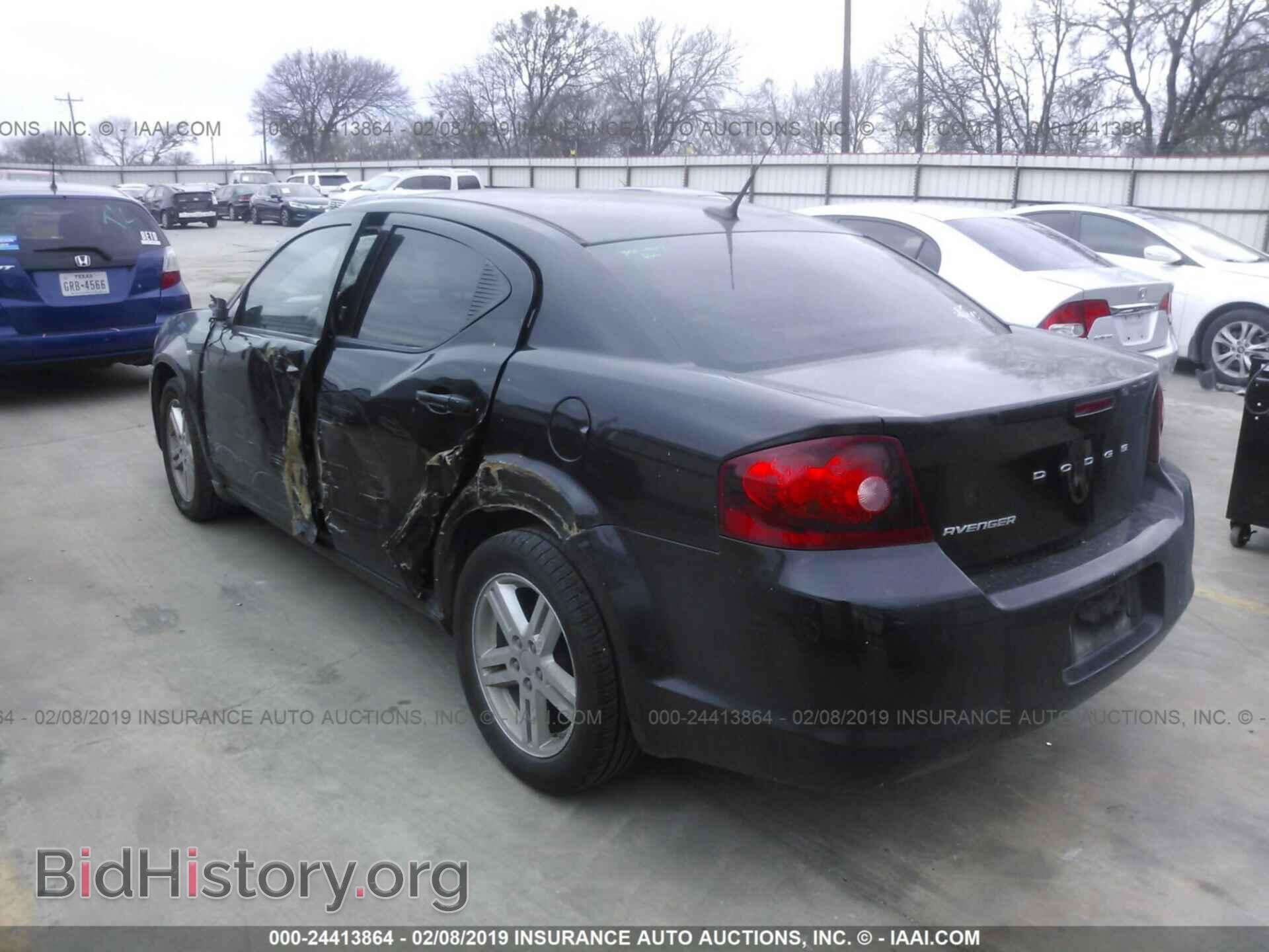 2011 DODGE AVENGER - VIN: 1B3BD1FB1BN524177 - Фото 3