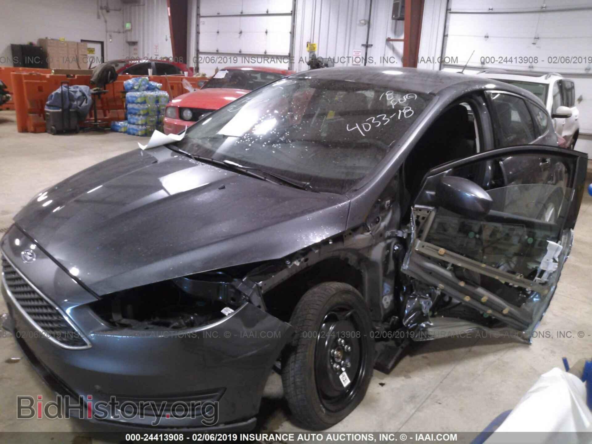 2018 FORD FOCUS - VIN: 1FADP3K29JL303457 - Photo 2