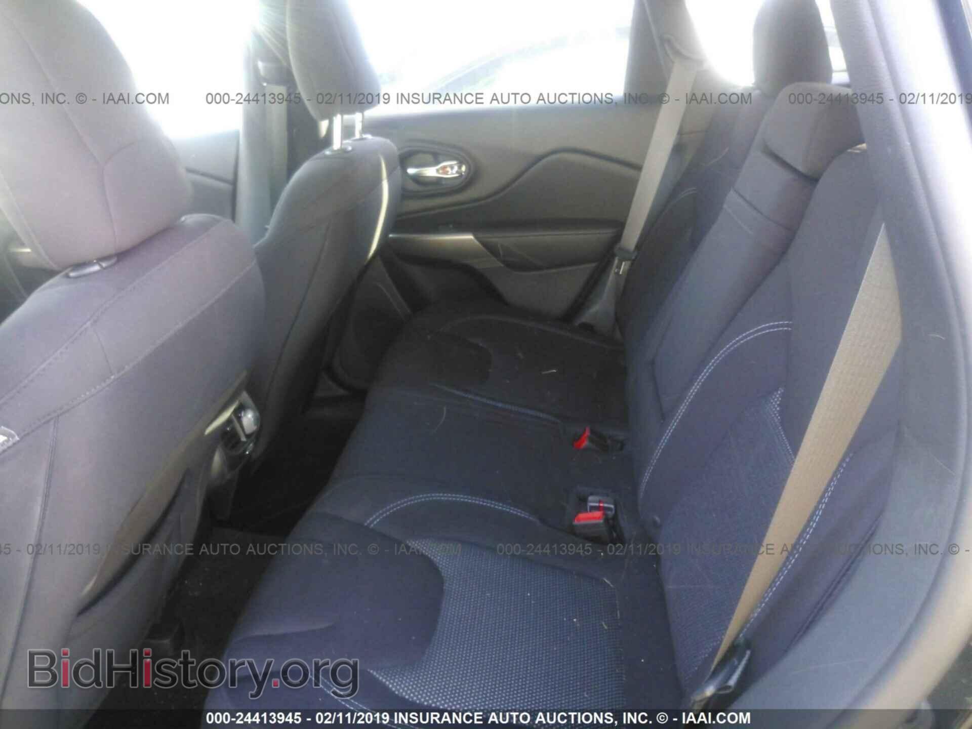 2019 JEEP CHEROKEE - VIN: 1C4PJMCB0KD212537 - Фото 8