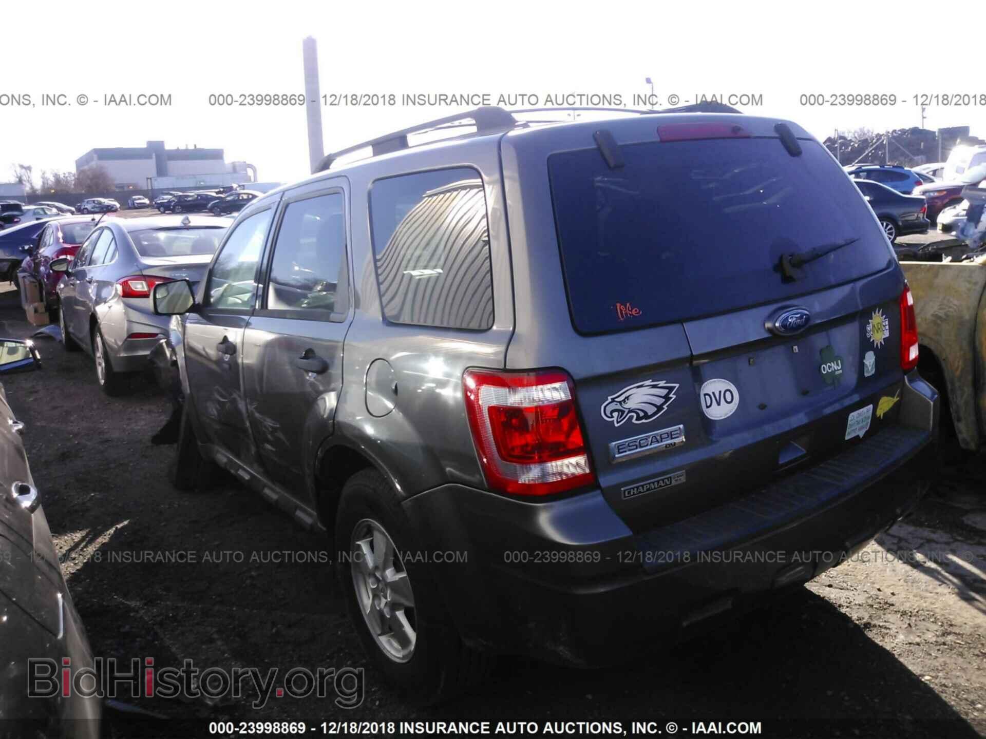 2011 FORD ESCAPE - VIN: 1FMCU0D78BKA25000 - Photo 3