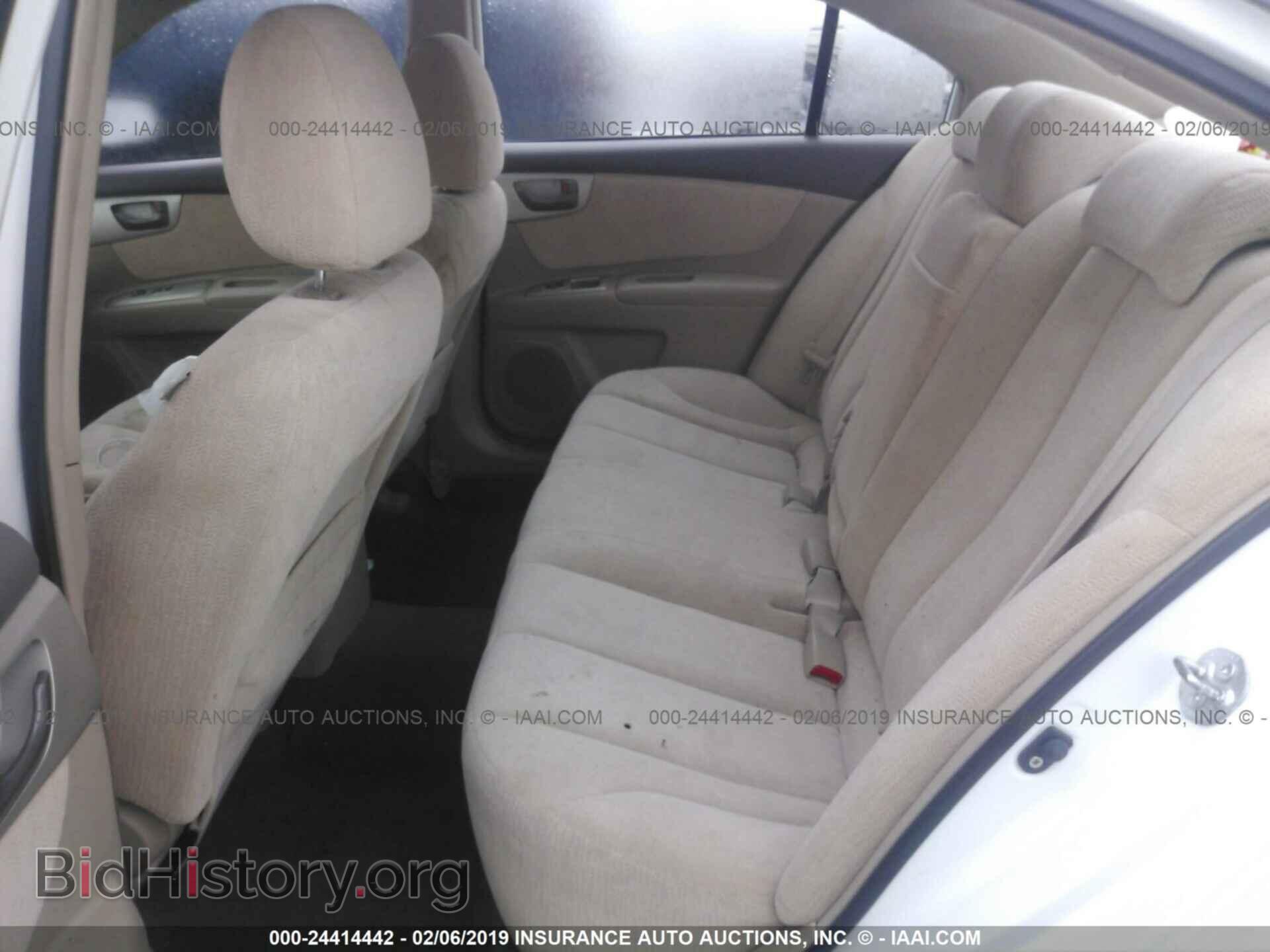 2008 KIA OPTIMA - VIN: KNAGE123X85202692 - Фото 8