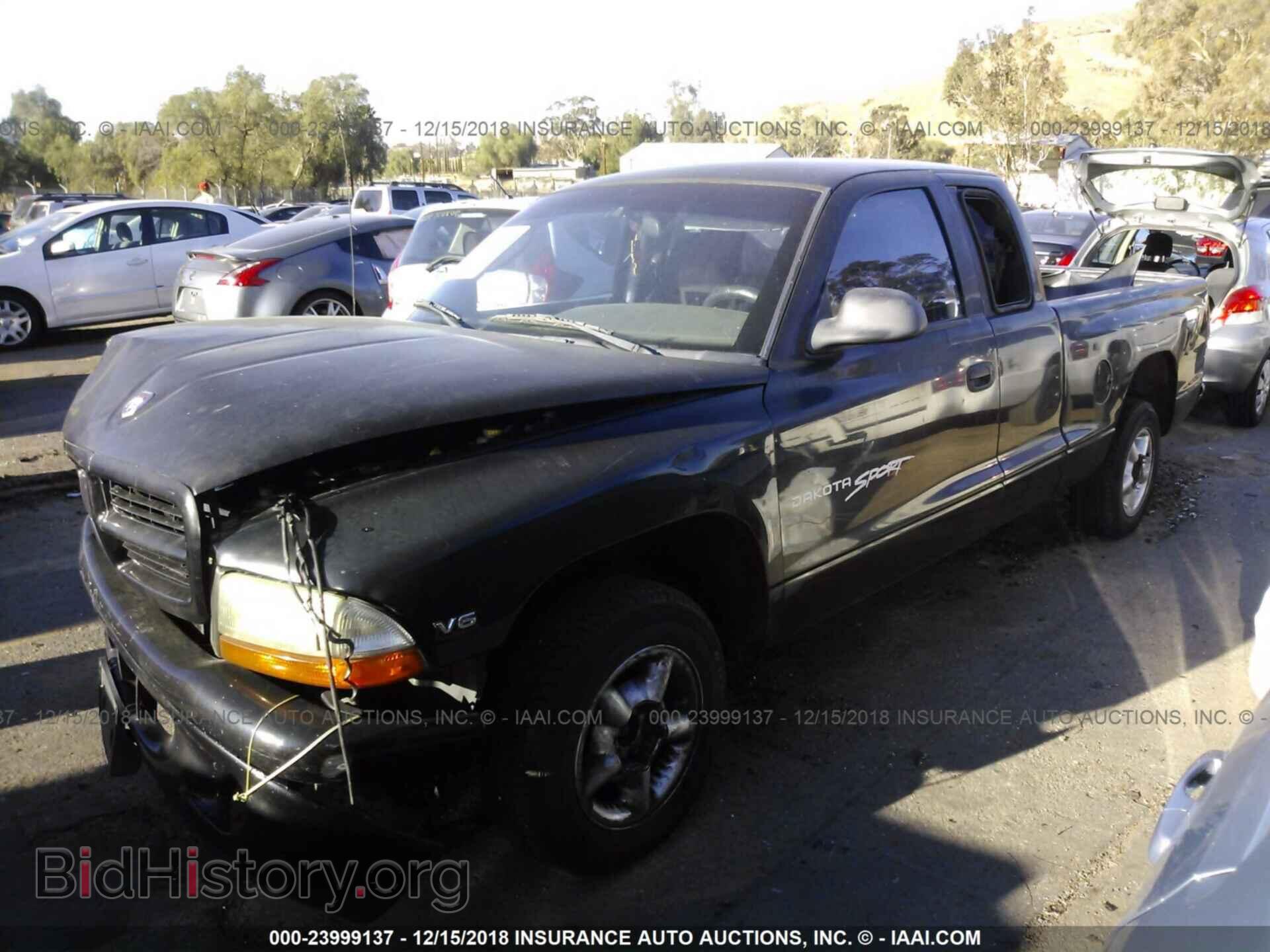 2000 DODGE DAKOTA - VIN: 1B7GL22X7YS668664 - Фото 2