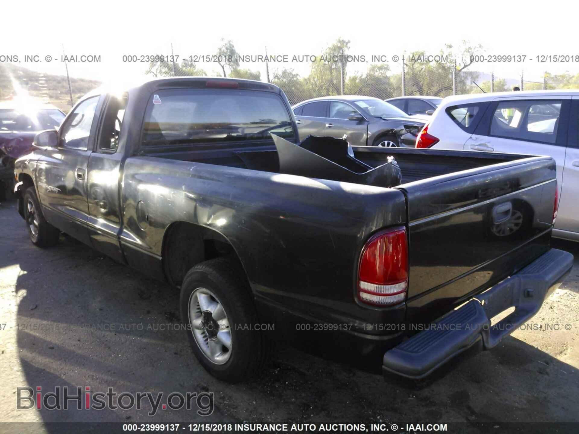 2000 DODGE DAKOTA - VIN: 1B7GL22X7YS668664 - Фото 3