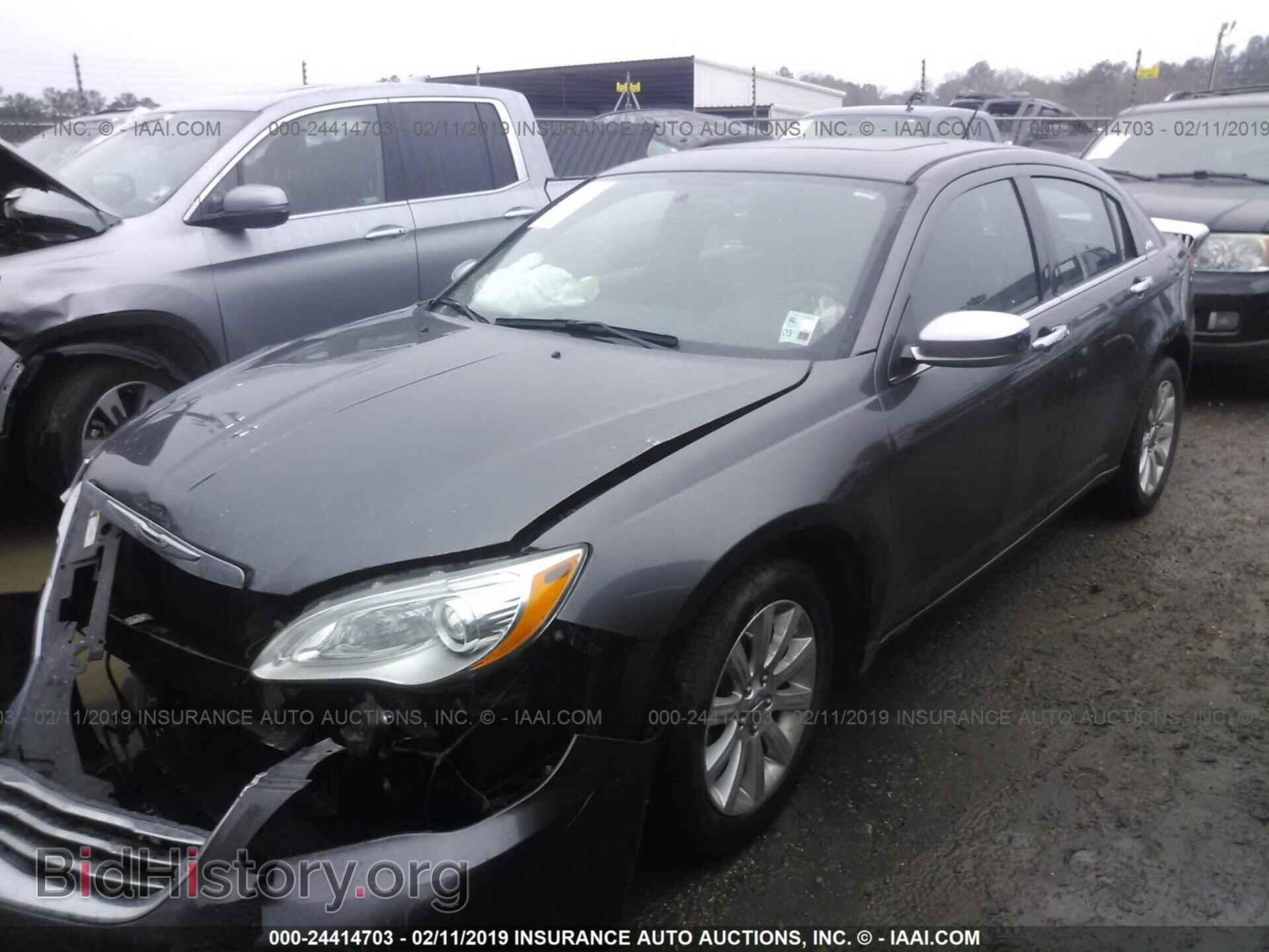 2014 CHRYSLER 200 - VIN: 1C3CCBCG1EN191841 - Фото 2