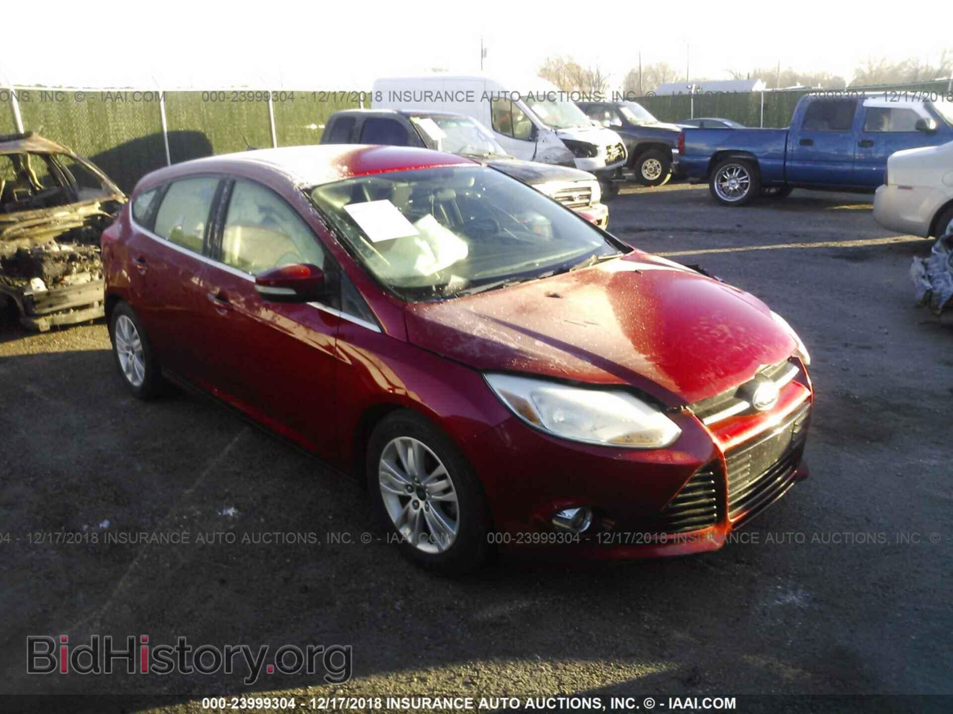 Photo 1FAHP3M26CL333906 - FORD FOCUS 2012