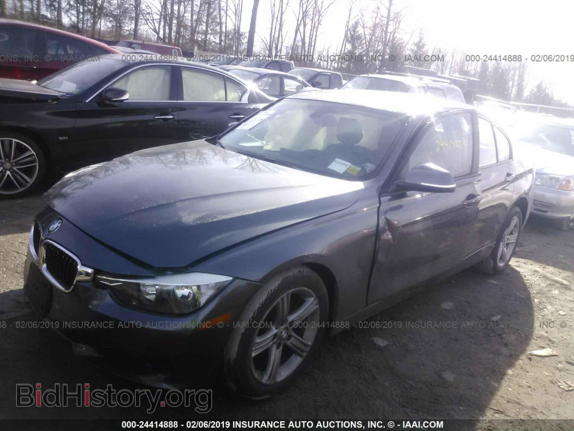 2013 BMW 328 - VIN: WBA3B3G50DNR81379 - Фото 2