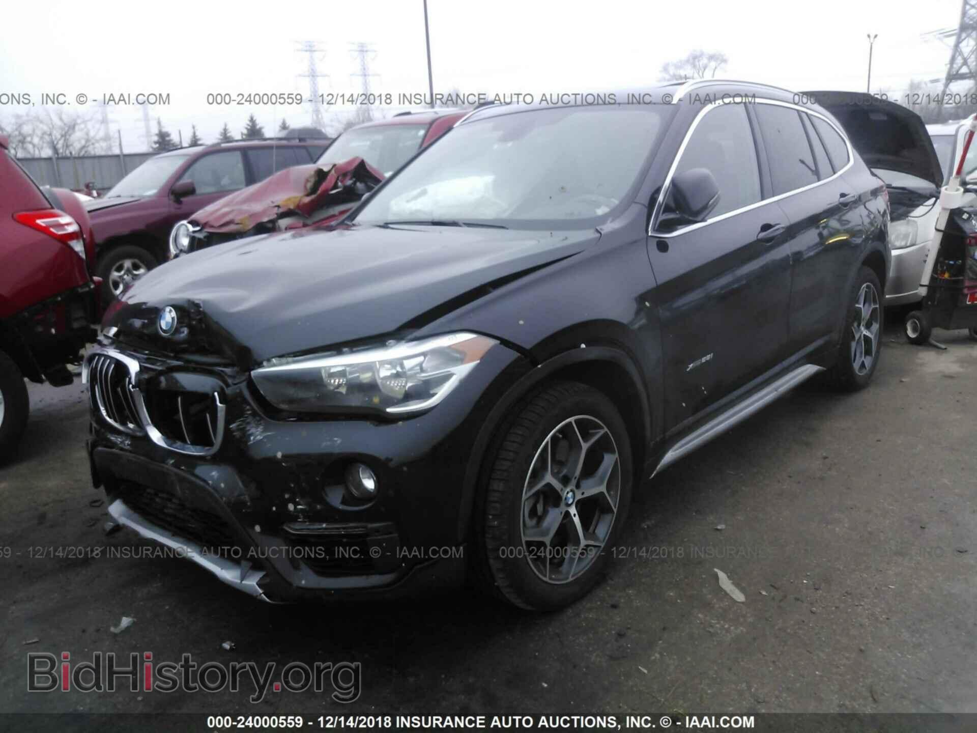 2018 BMW X1 - VIN: WBXHT3C30J5F92995 - Photo 2