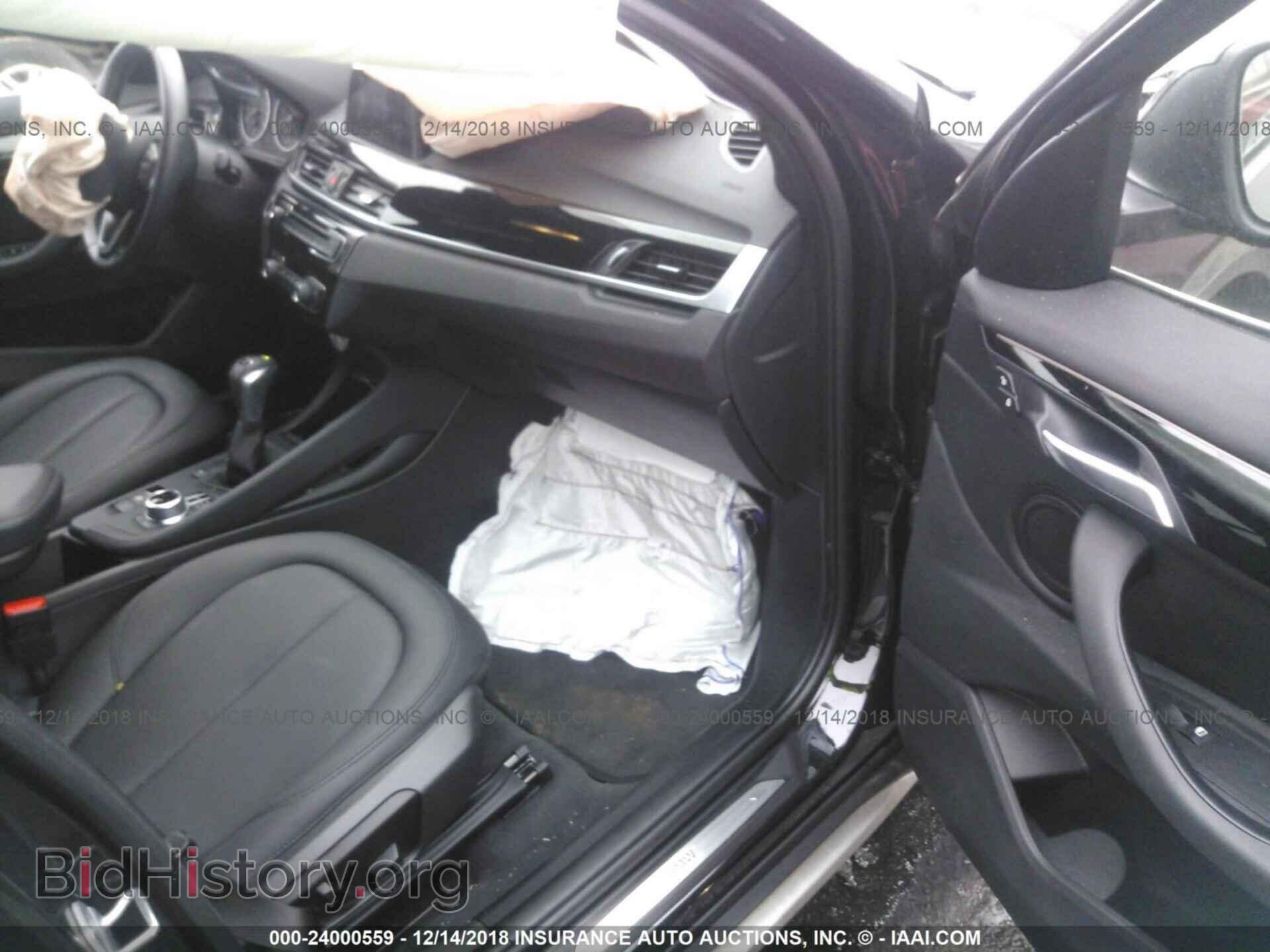 2018 BMW X1 - VIN: WBXHT3C30J5F92995 - Photo 5