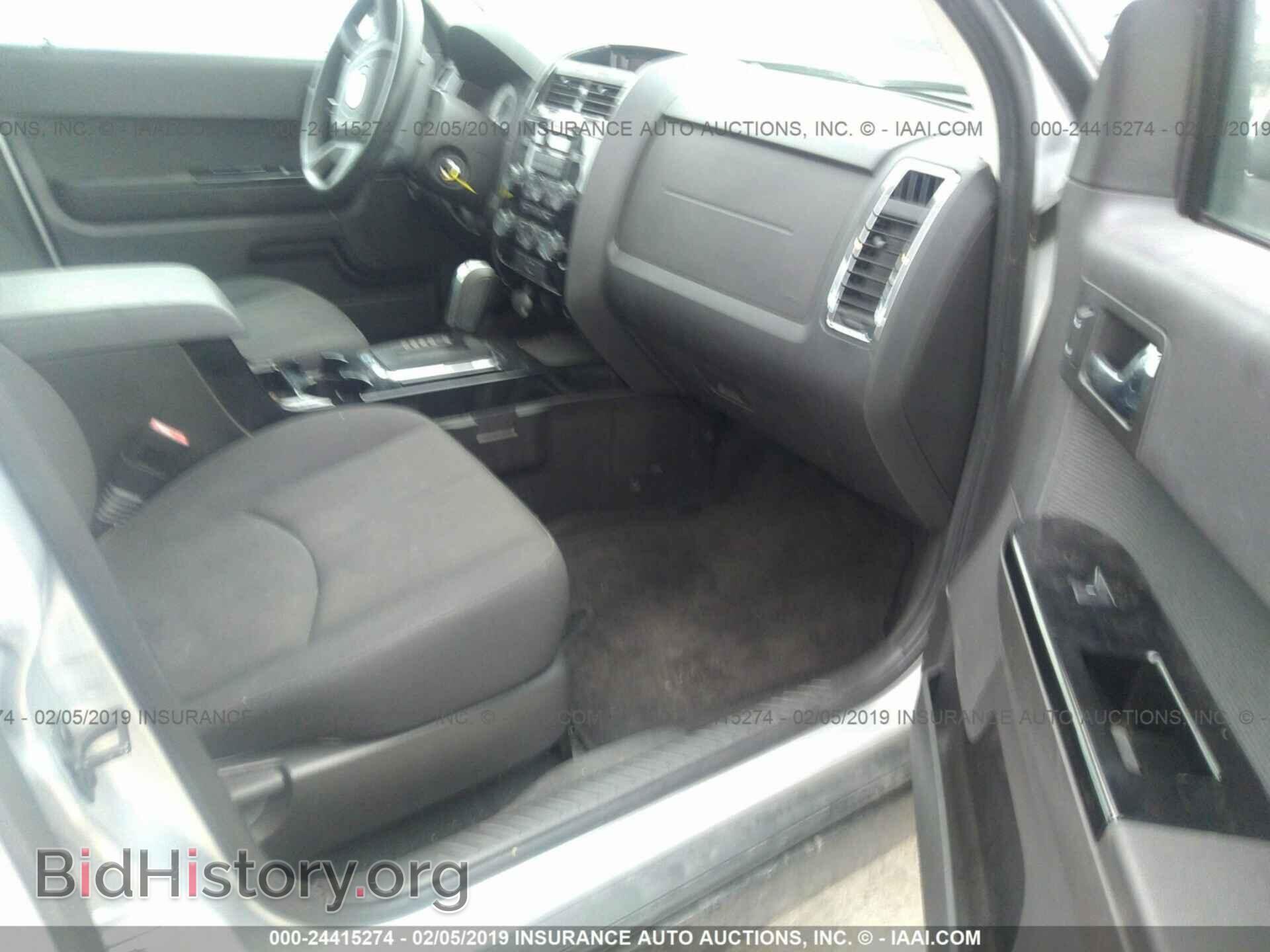 2011 MAZDA TRIBUTE - VIN: 4F2CY0C75BKM05356 - Фото 5