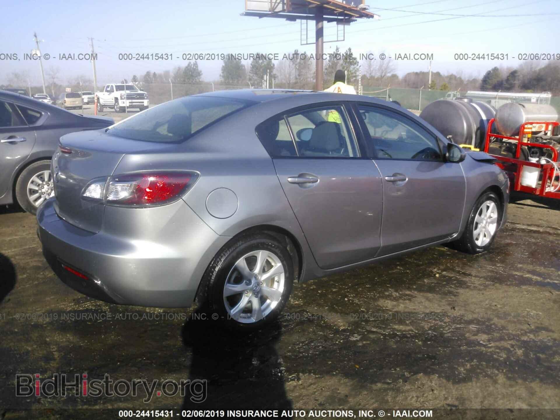 2010 MAZDA 3 - VIN: JM1BL1SFXA1149986 - Photo 4