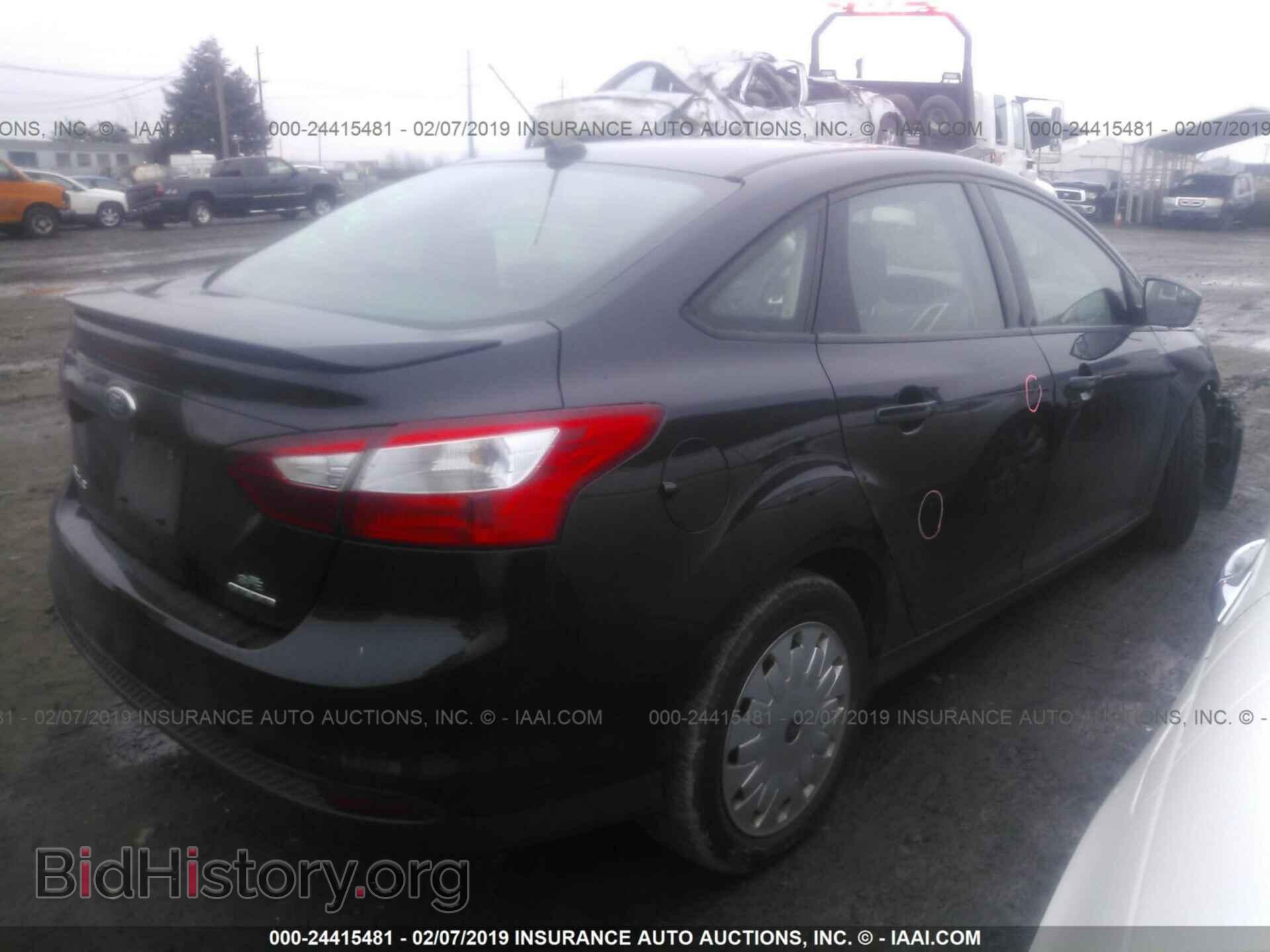 2013 FORD FOCUS - VIN: 1FADP3F24DL235910 - Фото 4