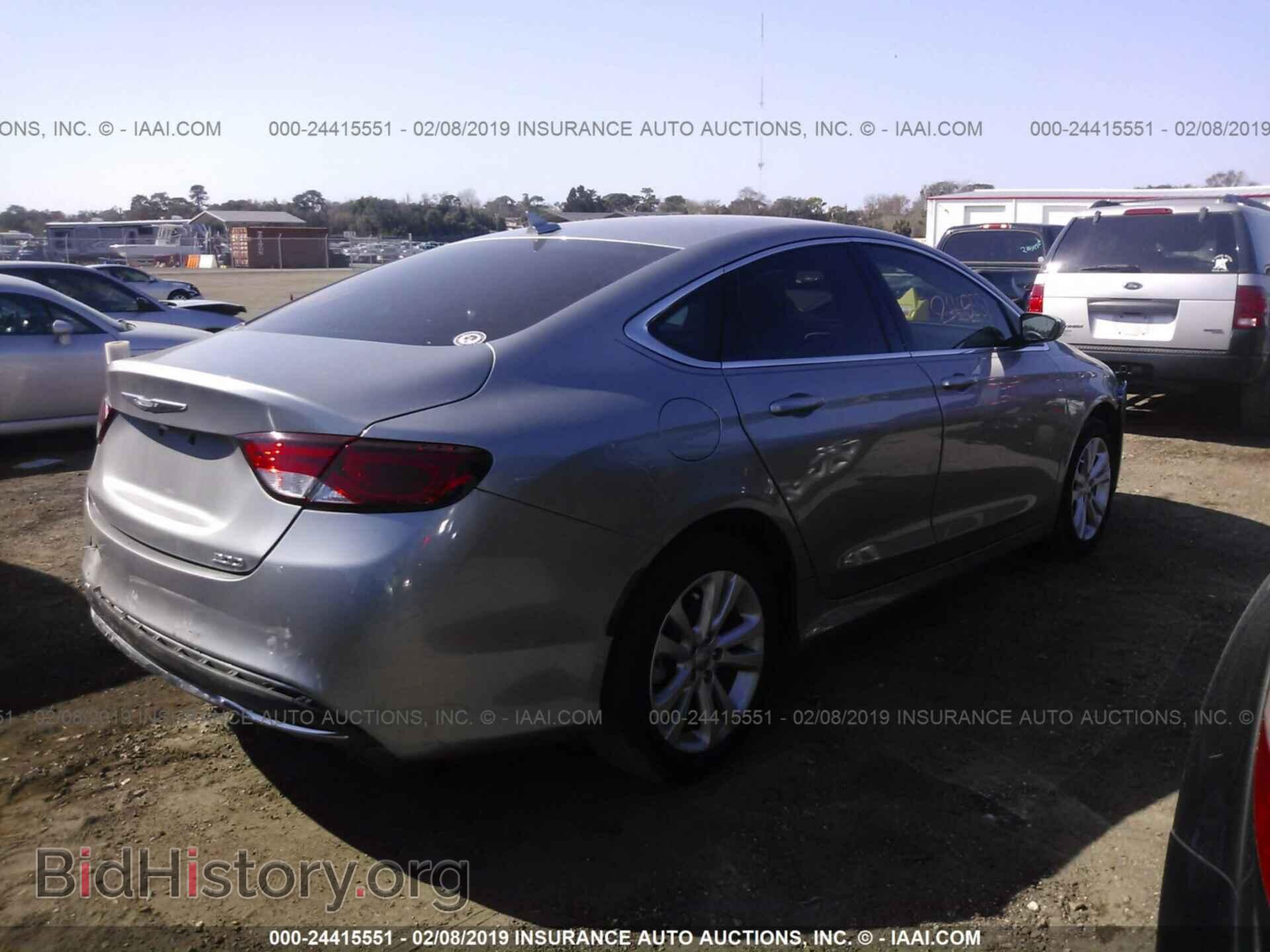 2017 CHRYSLER 200 - VIN: 1C3CCCAB5HN500969 - Photo 4
