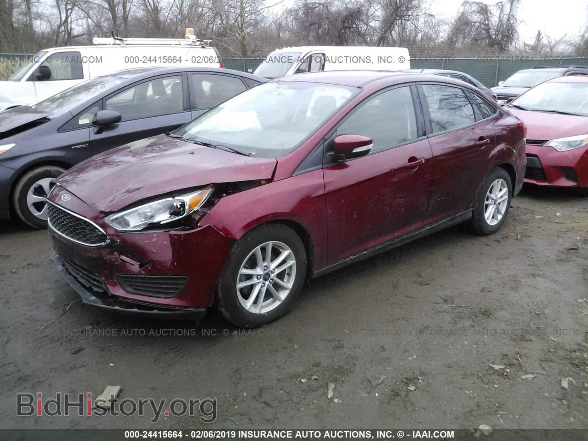 2017 FORD FOCUS - VIN: 1FADP3F20HL323231 - Фото 2