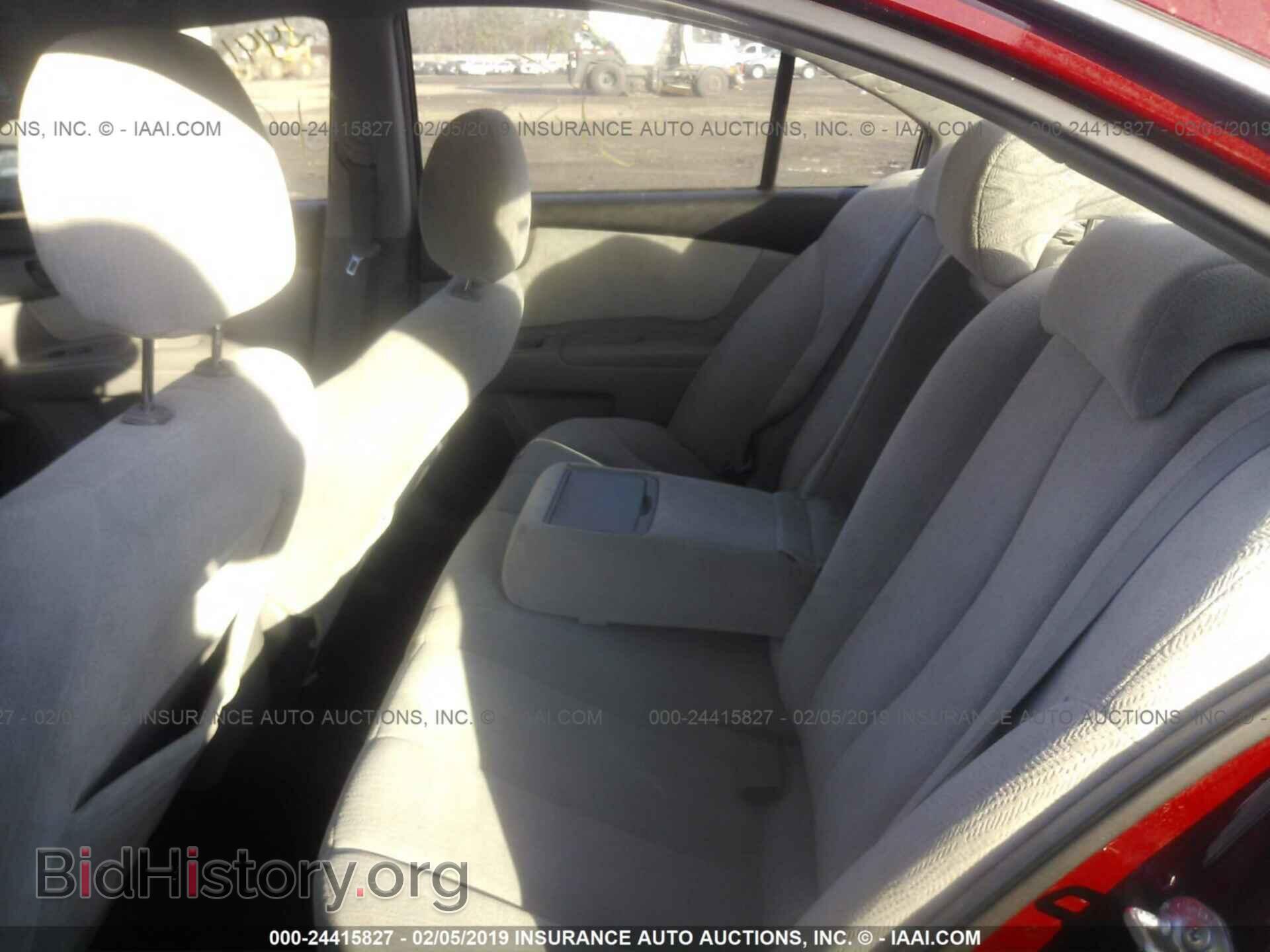2008 KIA OPTIMA - VIN: KNAGE124X85213667 - Фото 8