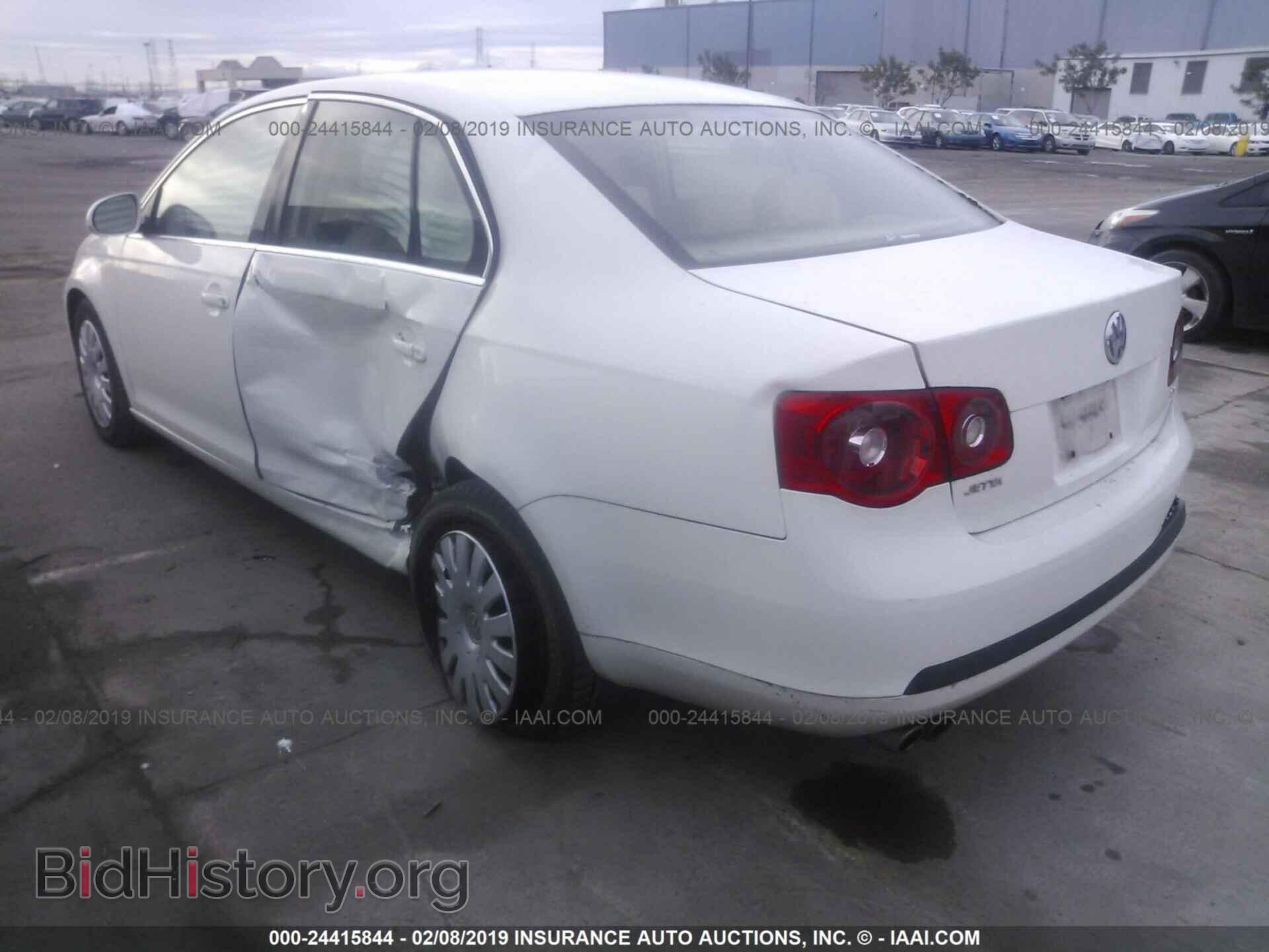 2010 DODGE JOURNEY - VIN: 3D4PG6FV0AT137723 - Фото 3