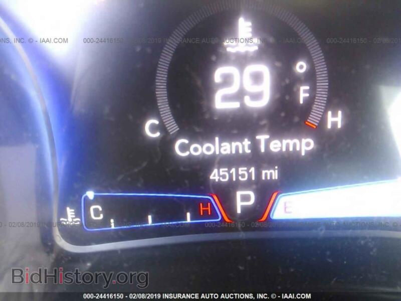 2016 Chrysler 300C (VIN 2C3CCAEG7GH151623) — фото 7 из 10