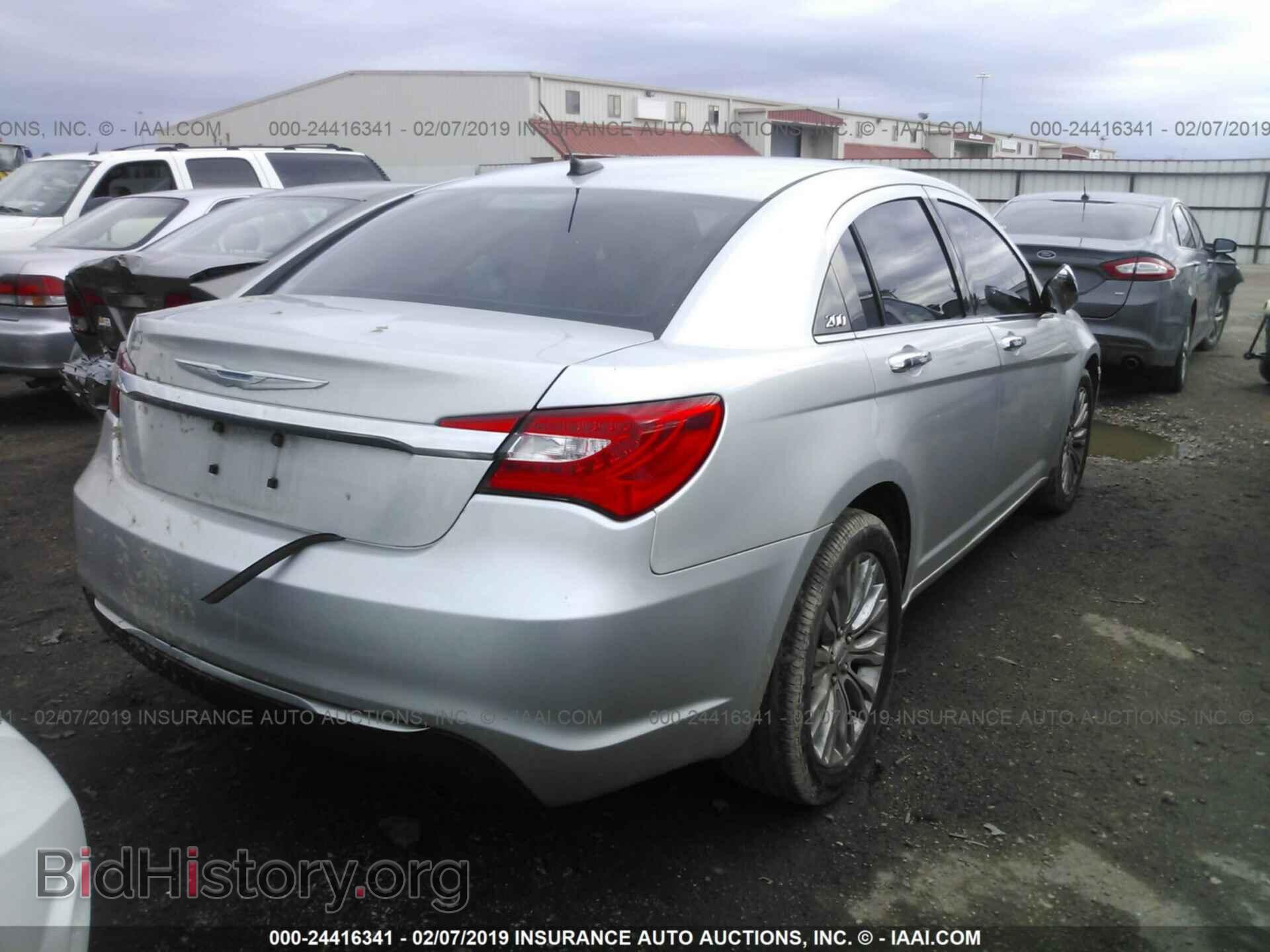 2012 CHRYSLER 200 - VIN: 1C3CCBCG8CN206476 - Photo 4