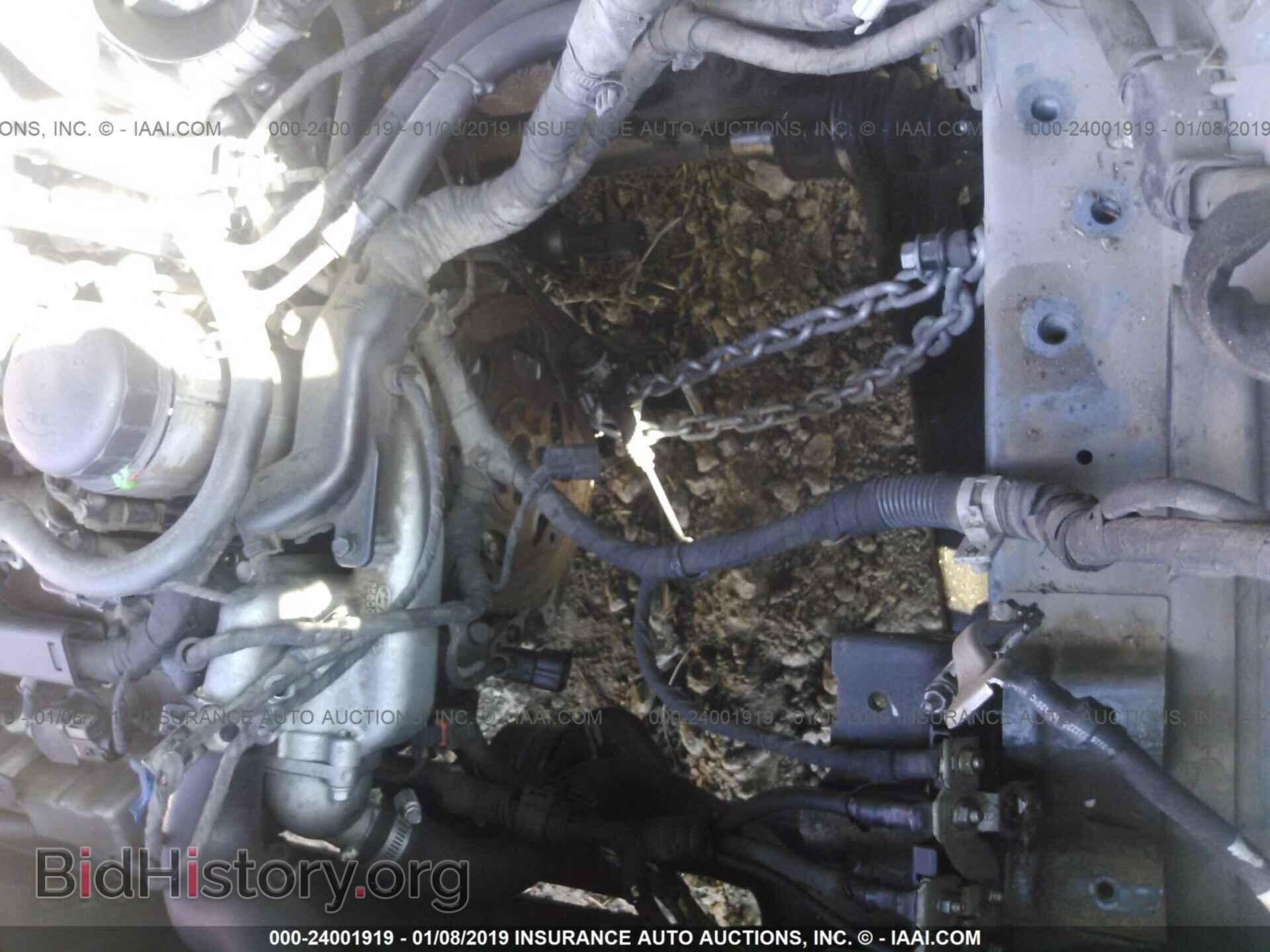 2007 HYUNDAI ENTOURAGE - VIN: KNDMC233776025320 - Фото 6