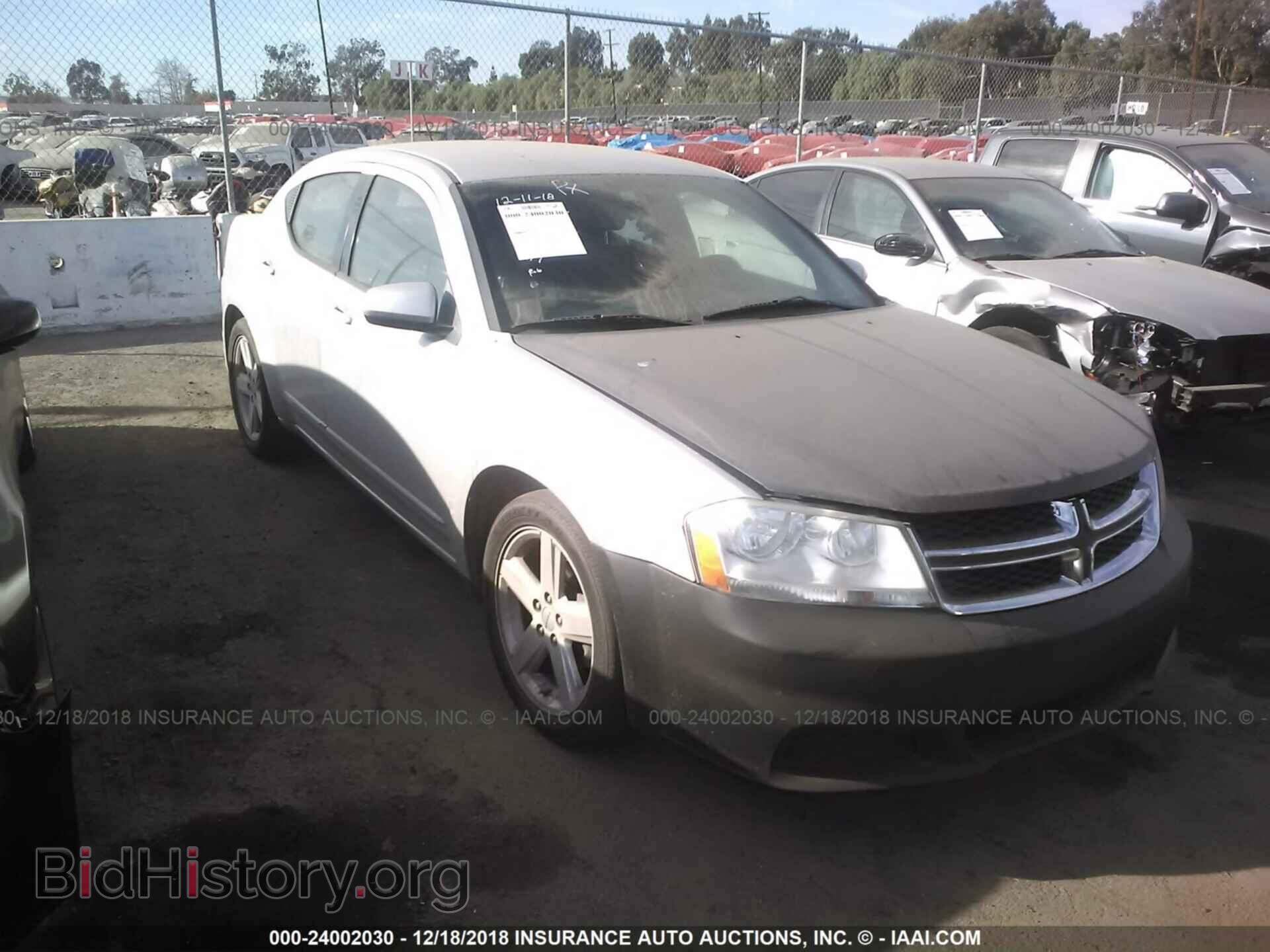 Фотография 1B3BD1FB0BN556957 - DODGE AVENGER 2011