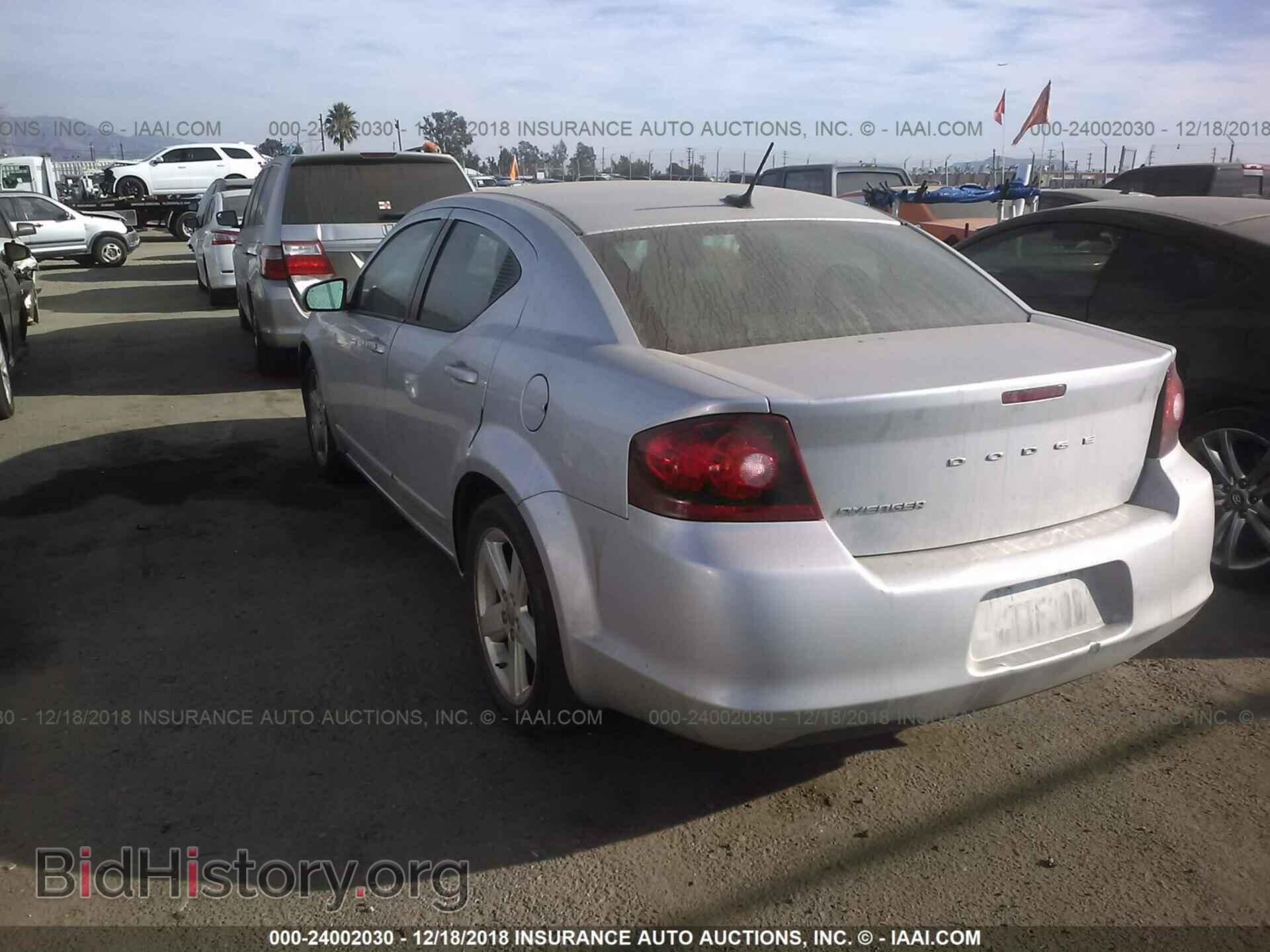 2011 DODGE AVENGER - VIN: 1B3BD1FB0BN556957 - Photo 3