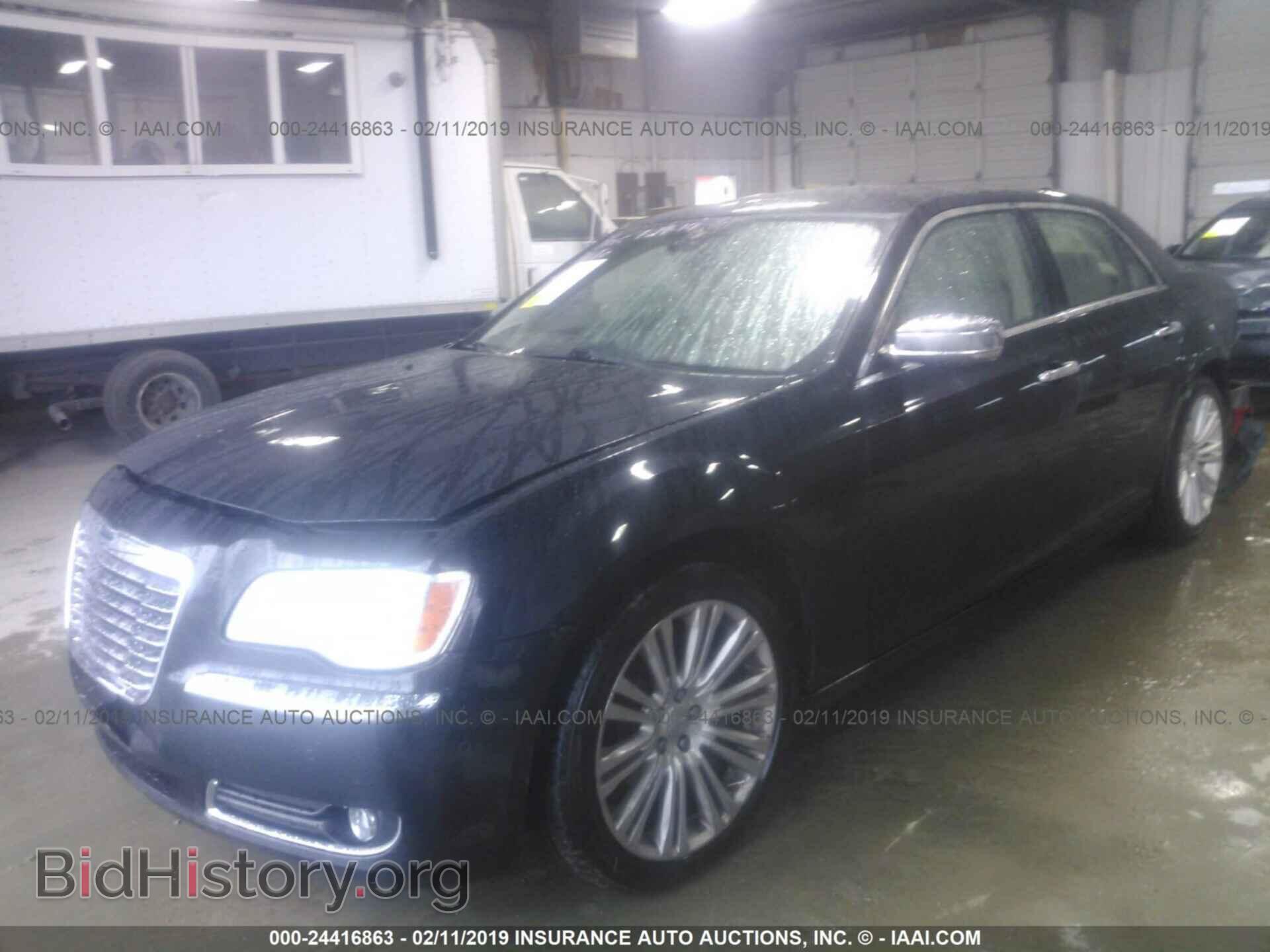 2012 CHRYSLER 300 - VIN: 2C3CCACG4CH183426 - Фото 2