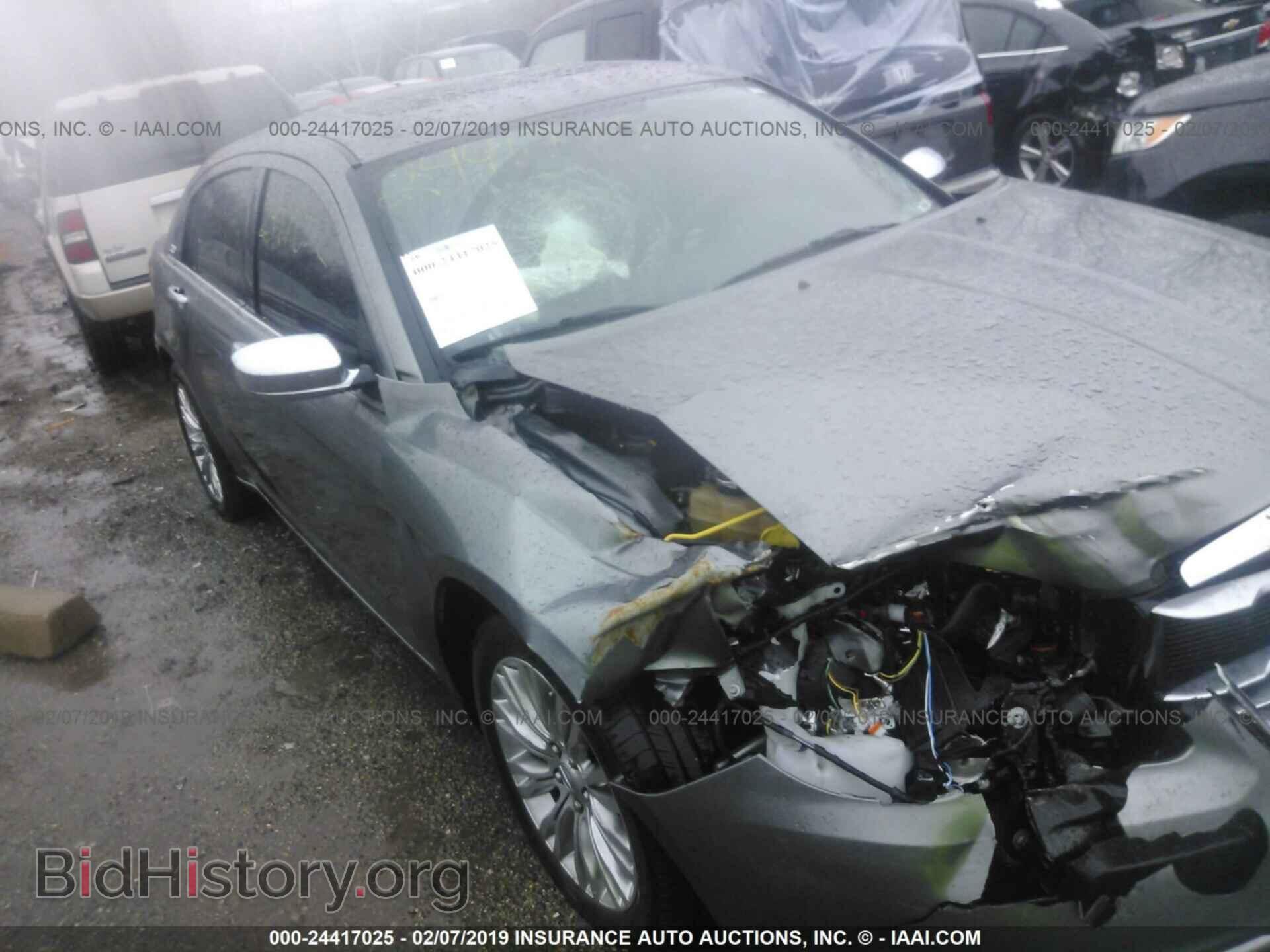 Photo 1C3CCBCG4DN573733 - CHRYSLER 200 2013