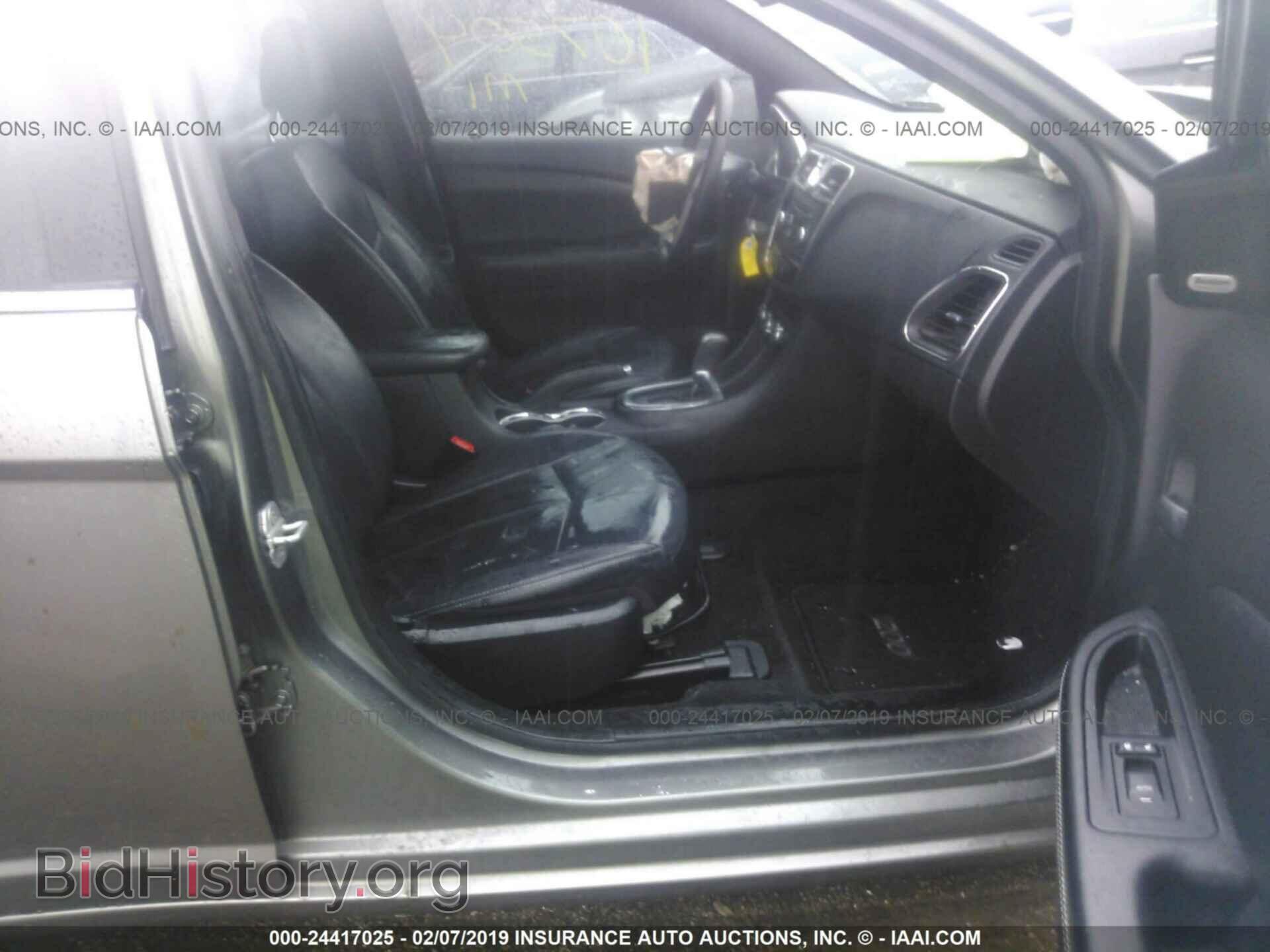 2013 CHRYSLER 200 - VIN: 1C3CCBCG4DN573733 - Фото 5