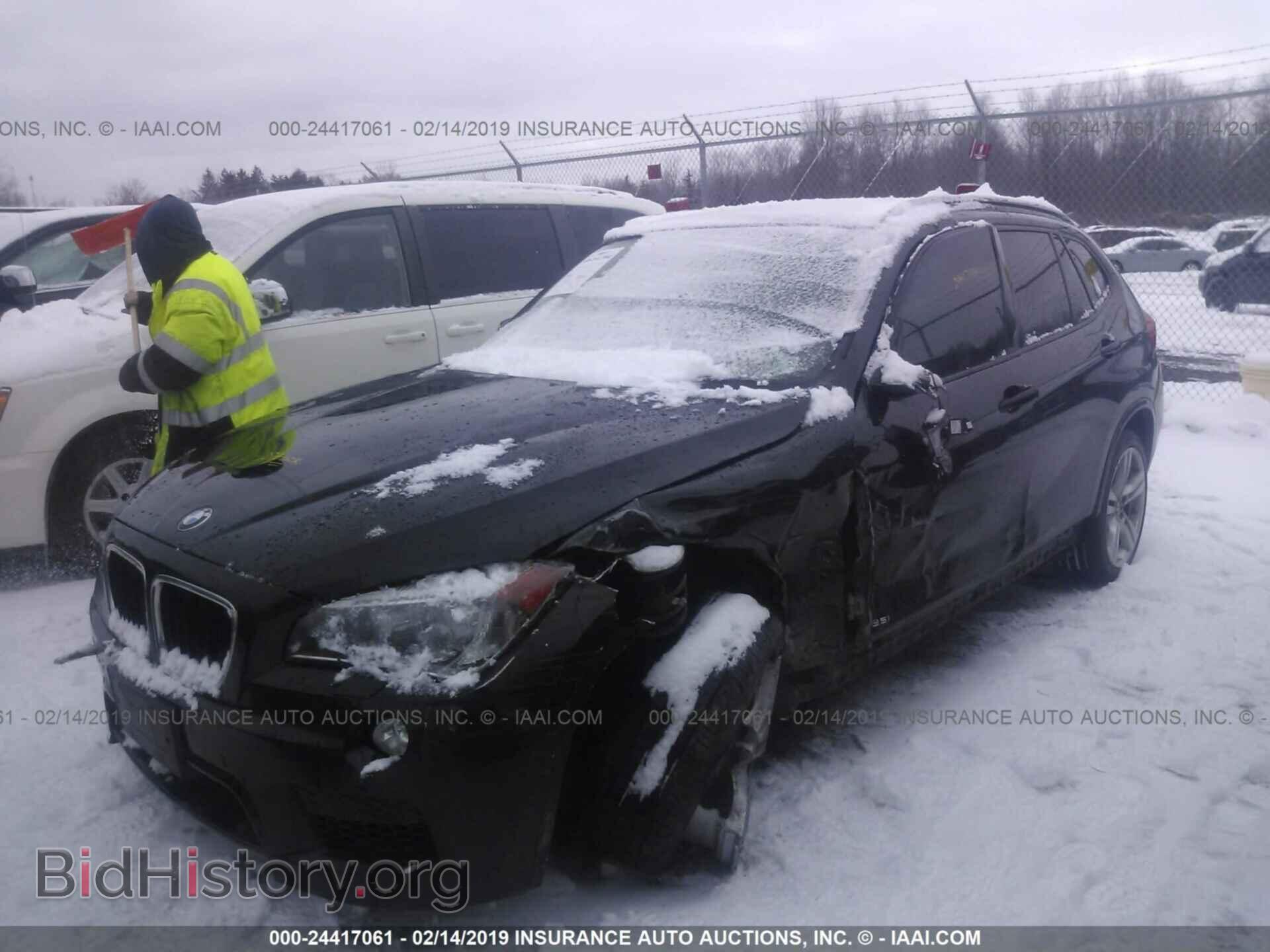 2013 BMW X1 - VIN: WBAVM5C55DVV90605 - Фото 2