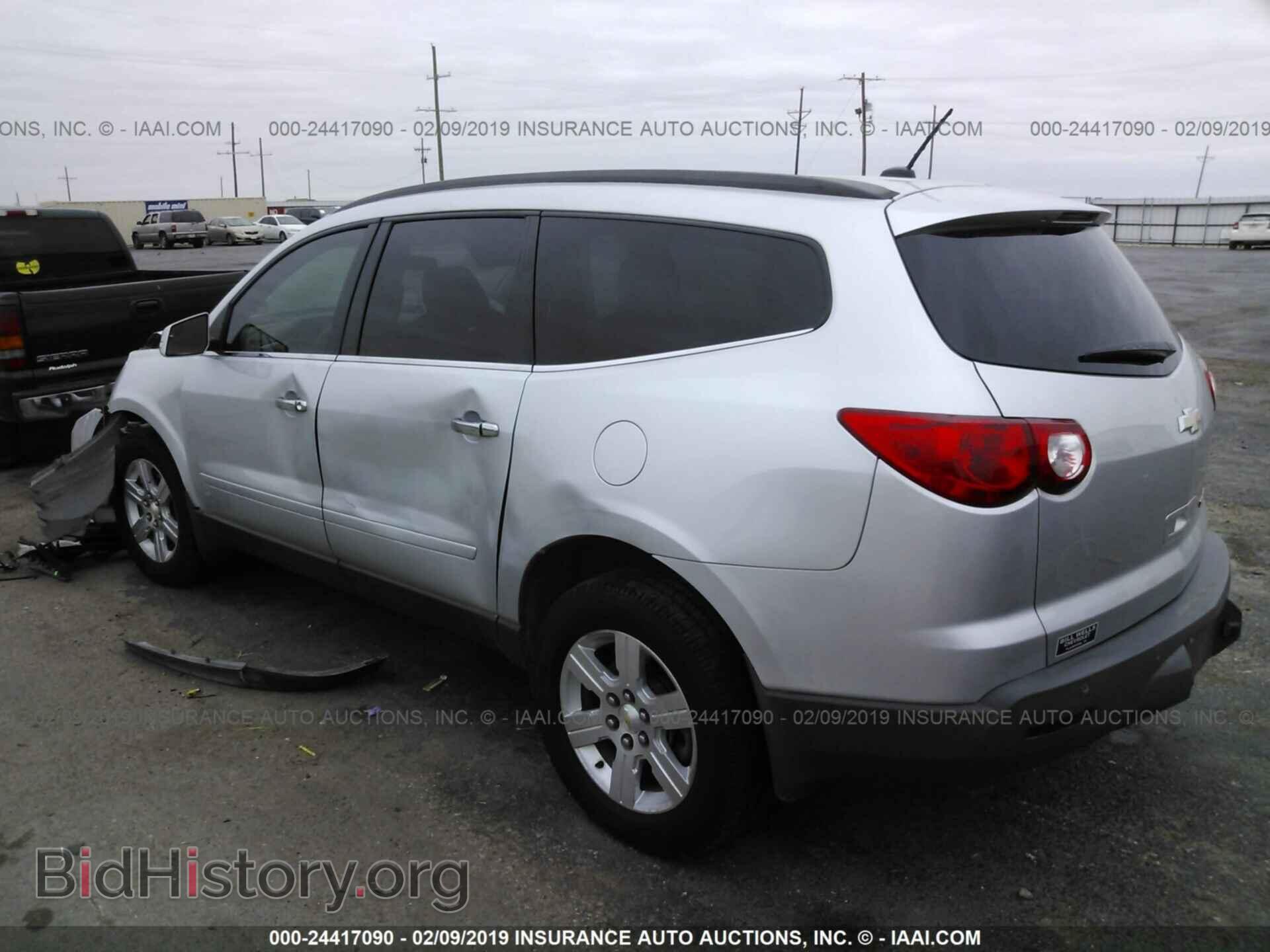 2010 CHEVROLET TRAVERSE - VIN: 1GNLRFED5AJ237491 - Фото 3