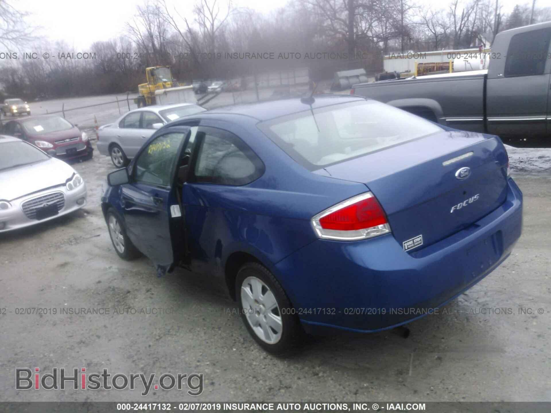2008 FORD FOCUS - VIN: 1FAHP32N58W231449 - Фото 3
