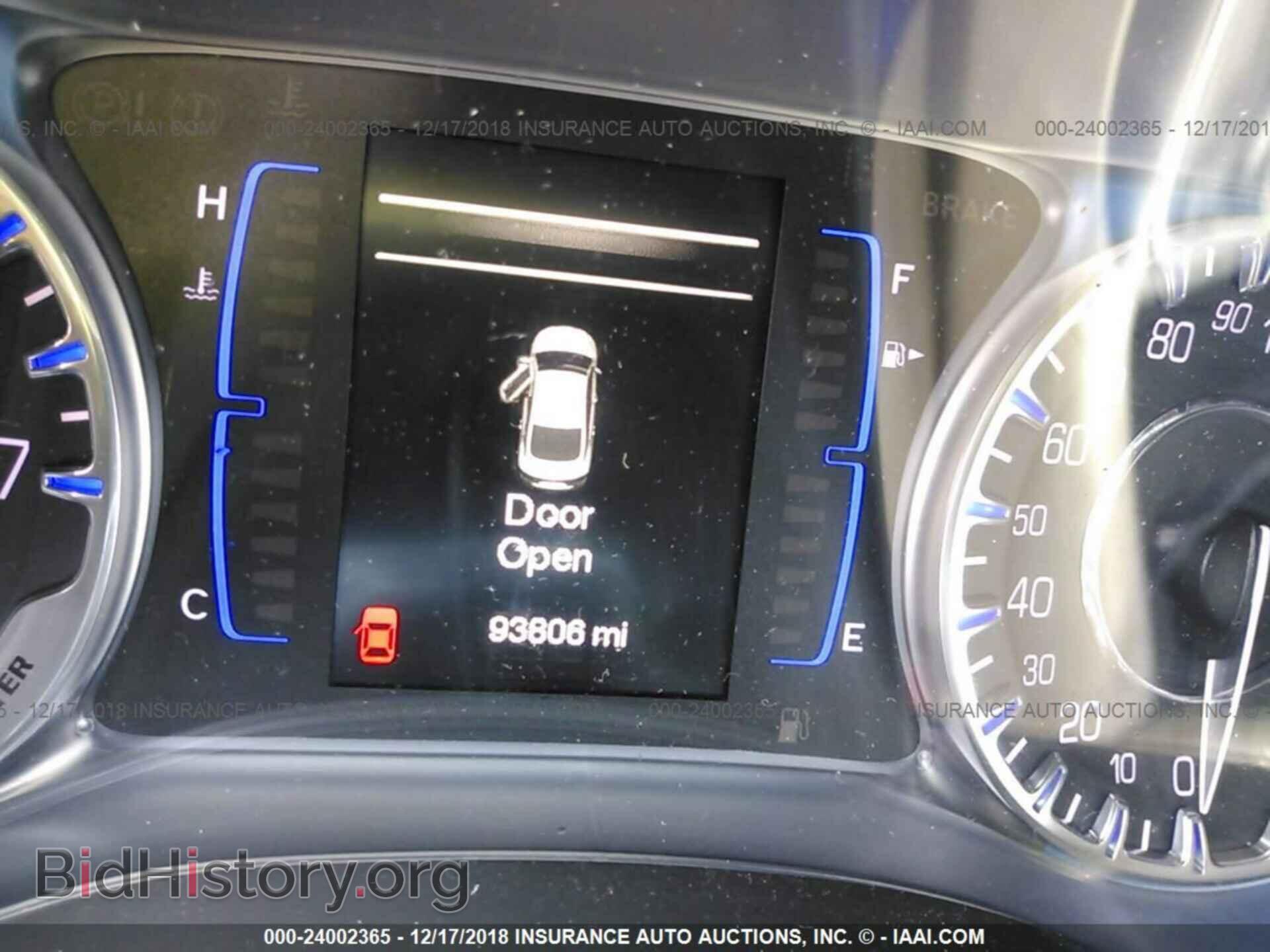 2015 CHRYSLER 200 - VIN: 1C3CCCAB7FN571572 - Photo 7