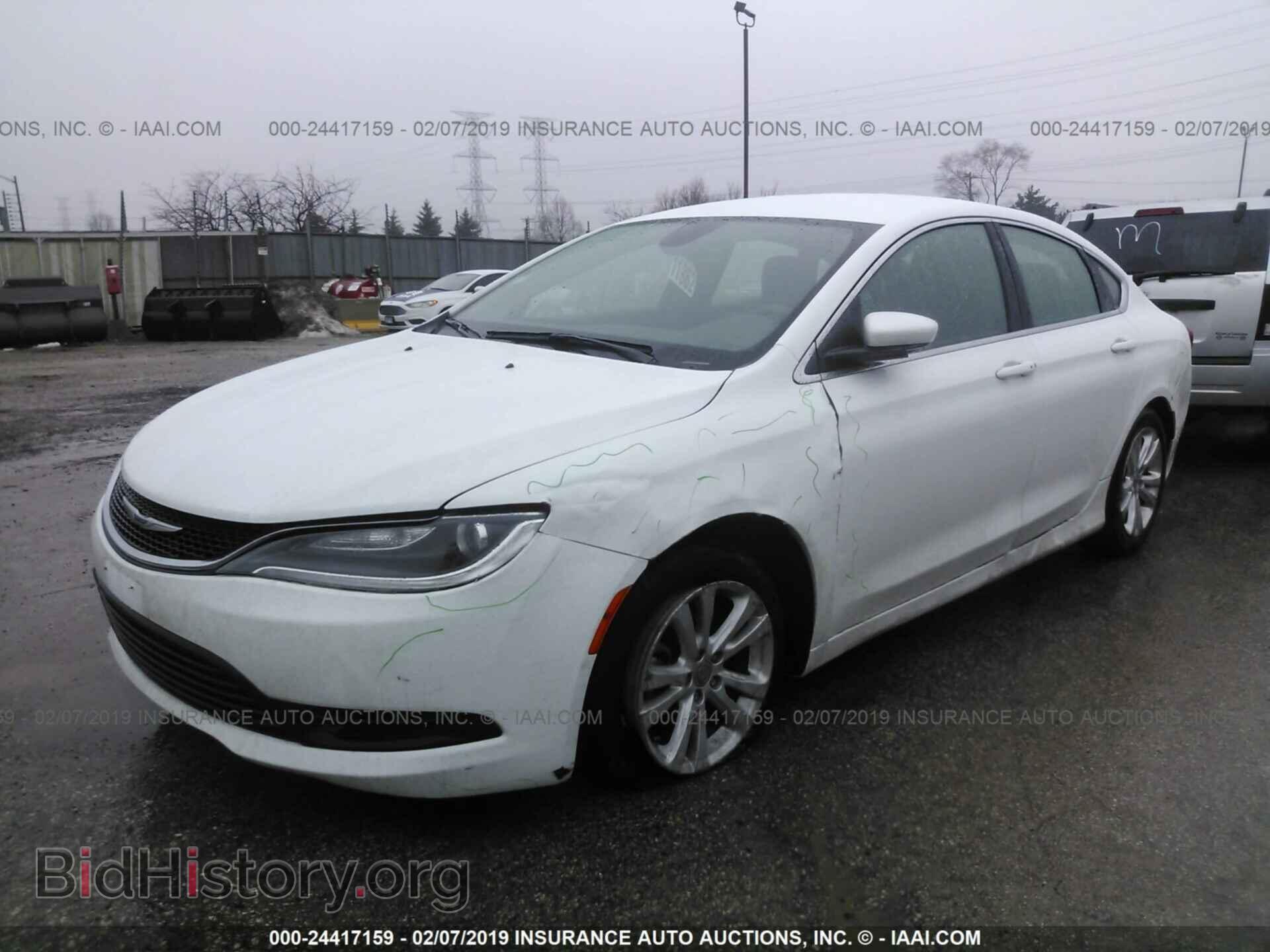 2017 CHRYSLER 200 - VIN: 1C3CCCFB8HN502885 - Фото 2