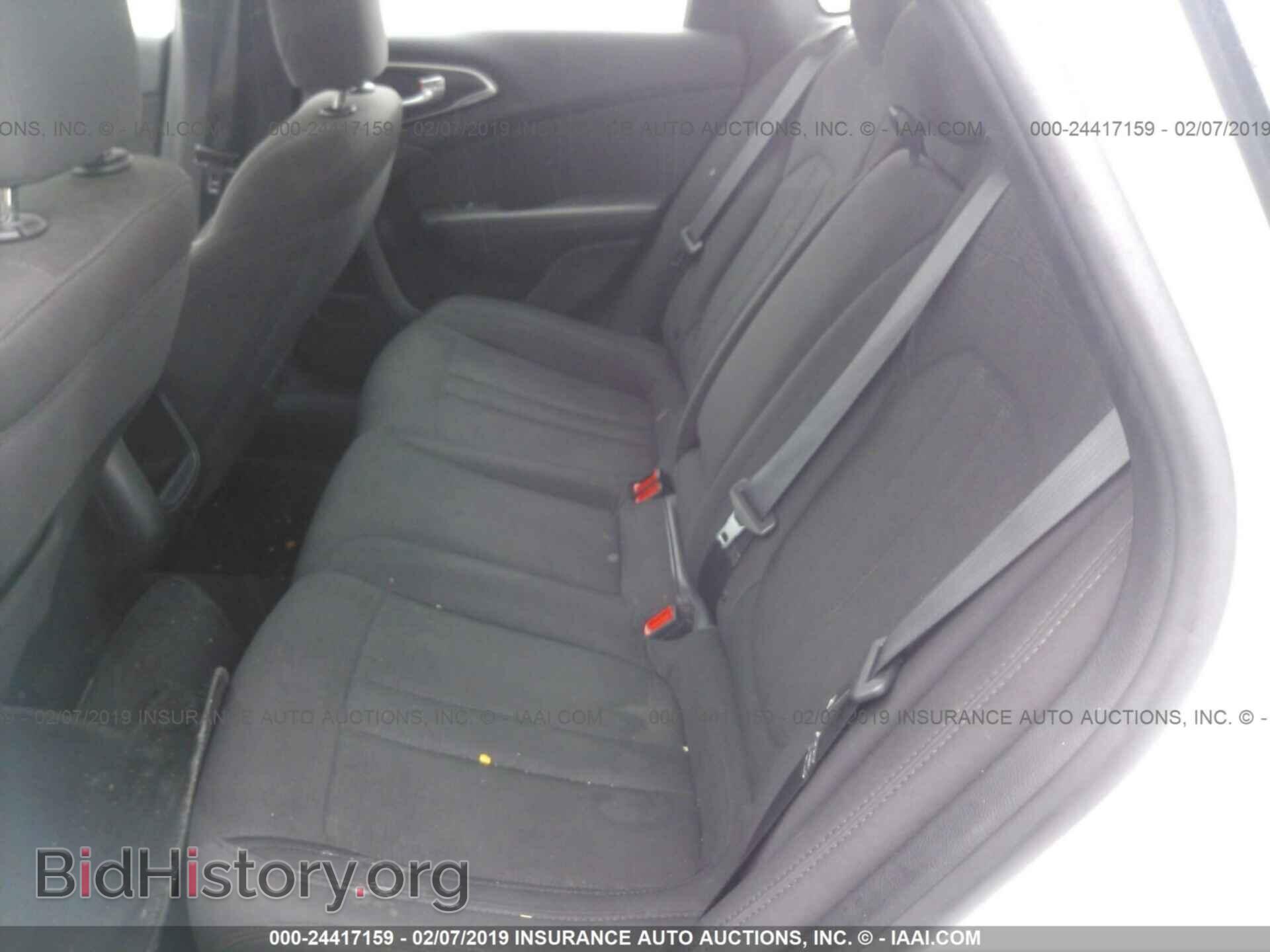 2017 CHRYSLER 200 - VIN: 1C3CCCFB8HN502885 - Фото 8