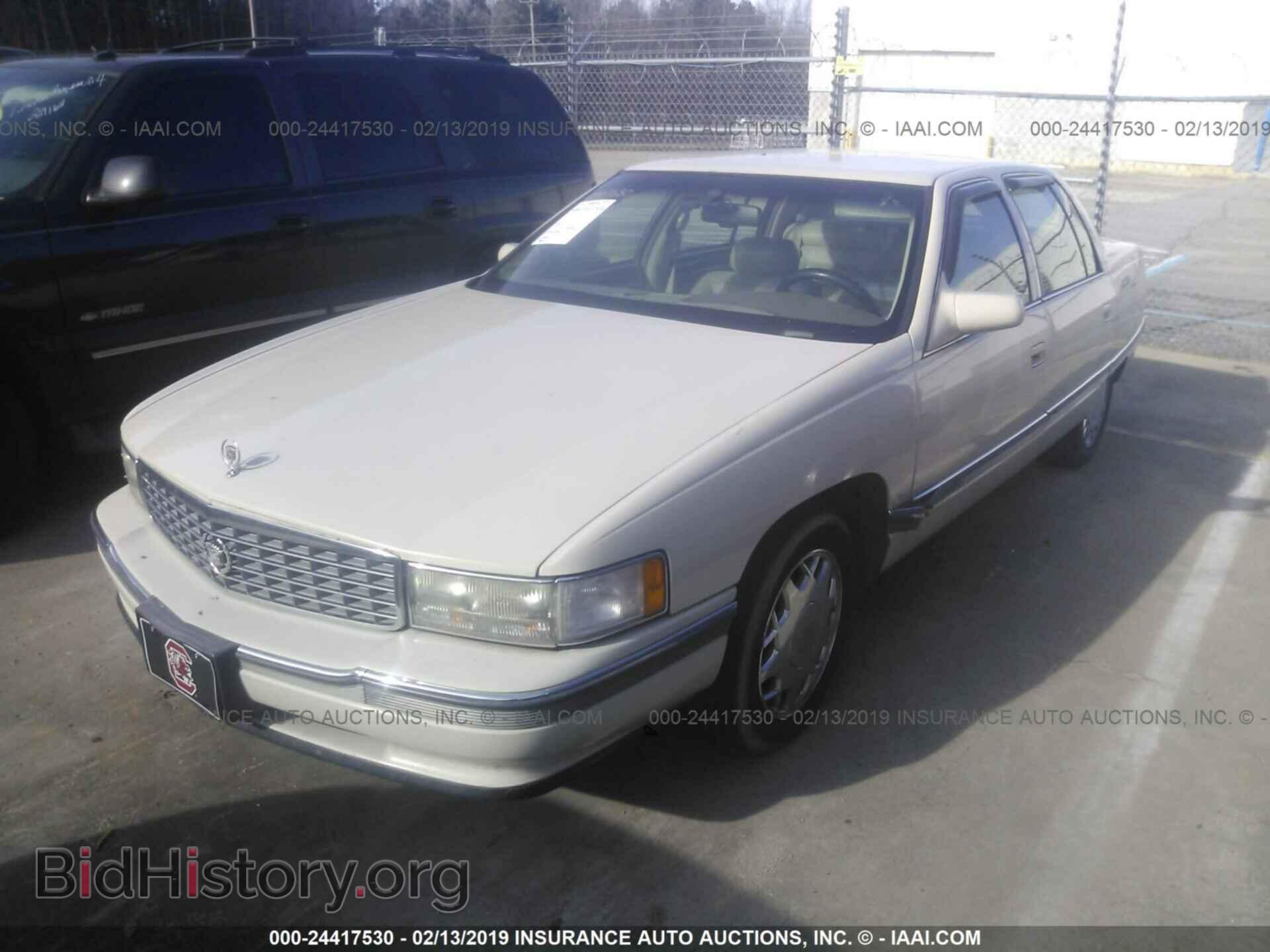 1996 CADILLAC DEVILLE - VIN: 1G6KF529XTU228443 - Photo 2
