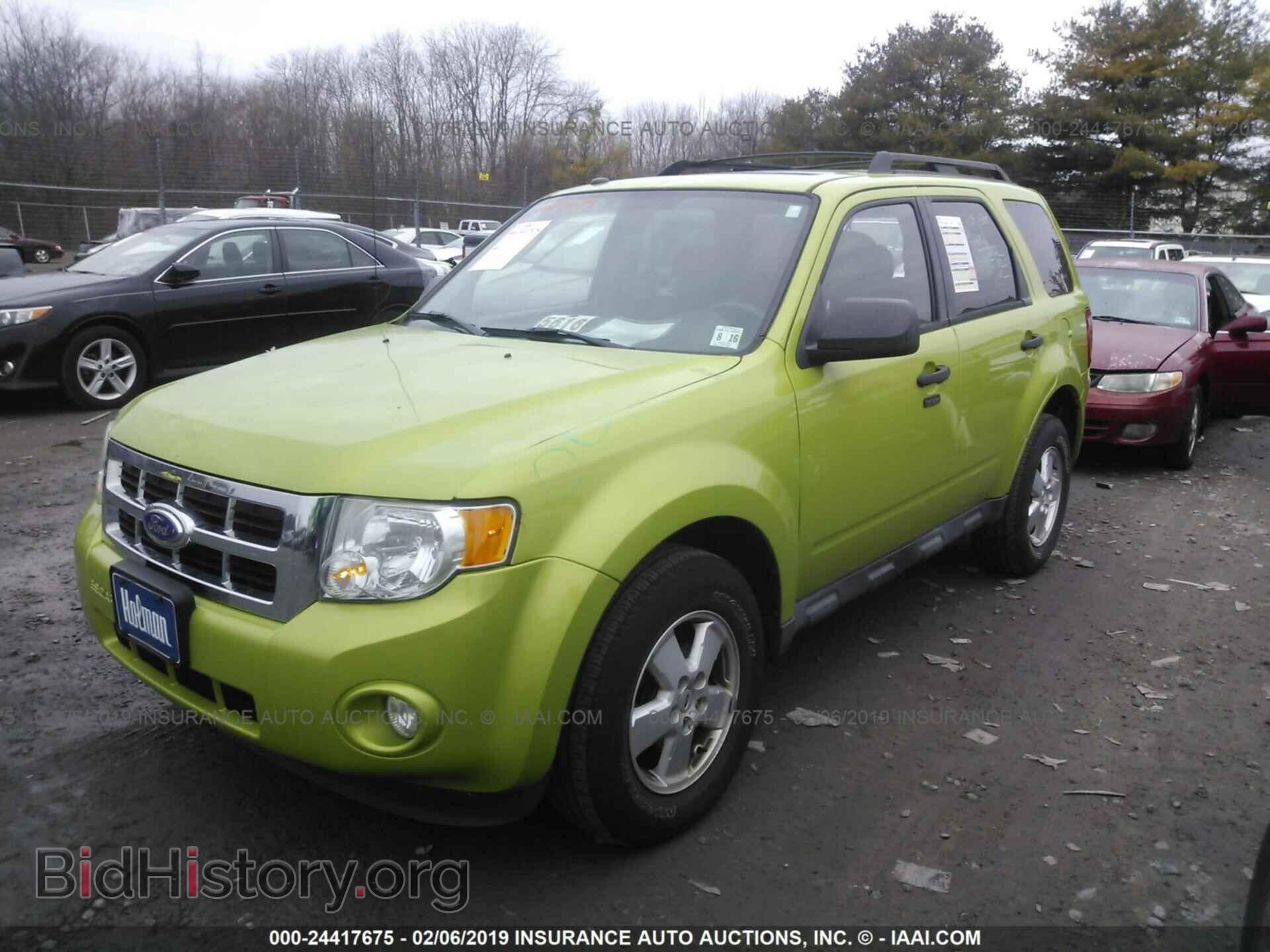 2011 FORD ESCAPE - VIN: 1FMCU9D71BKC01843 - Photo 2