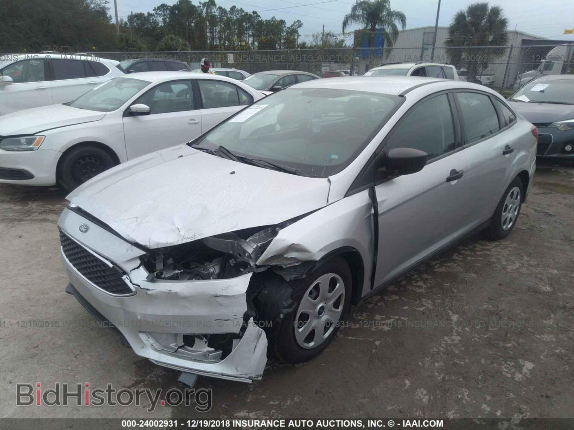 2018 FORD FOCUS - VIN: 1FADP3E28JL275646 - Фото 2