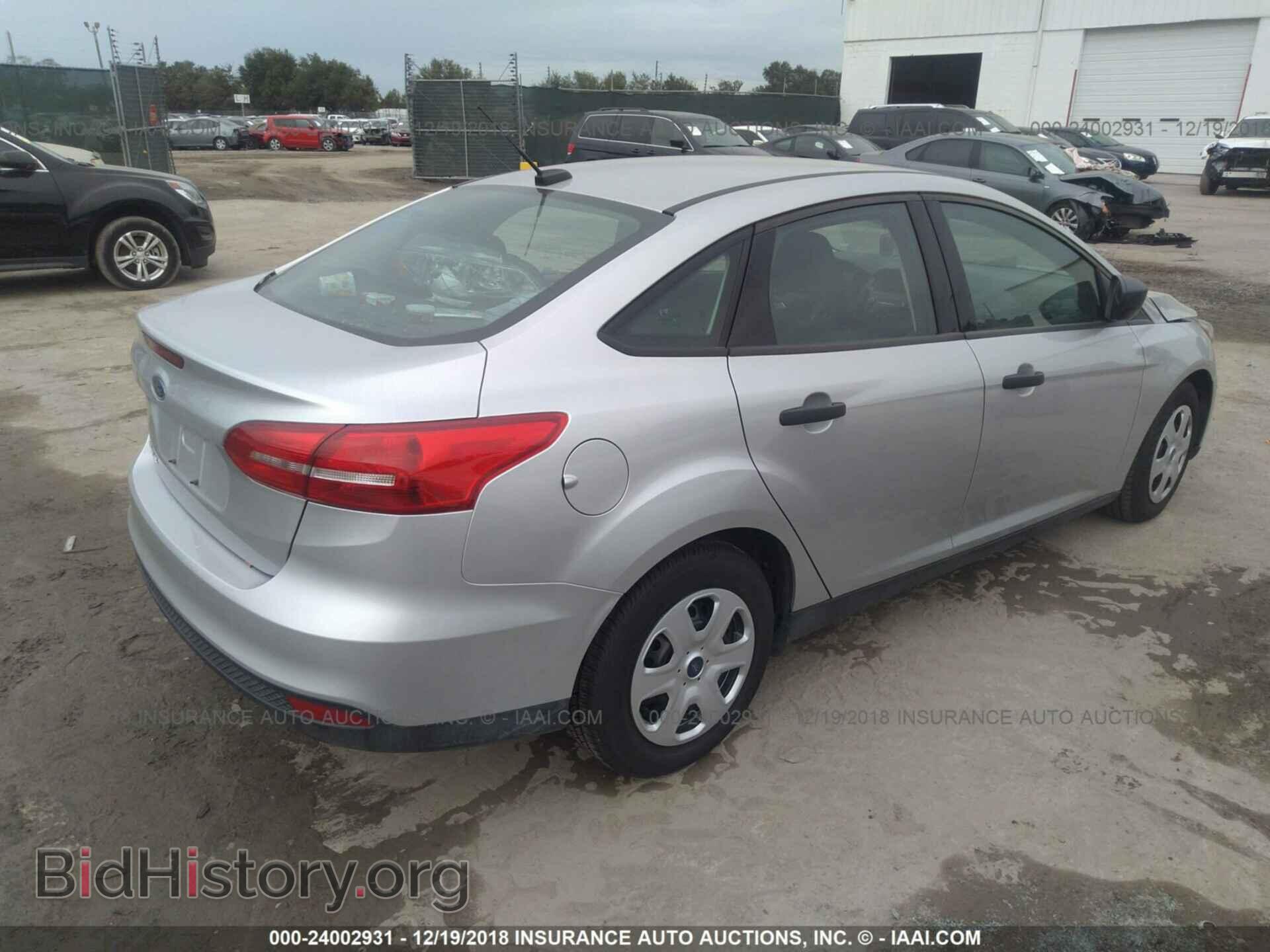 2018 FORD FOCUS - VIN: 1FADP3E28JL275646 - Фото 4