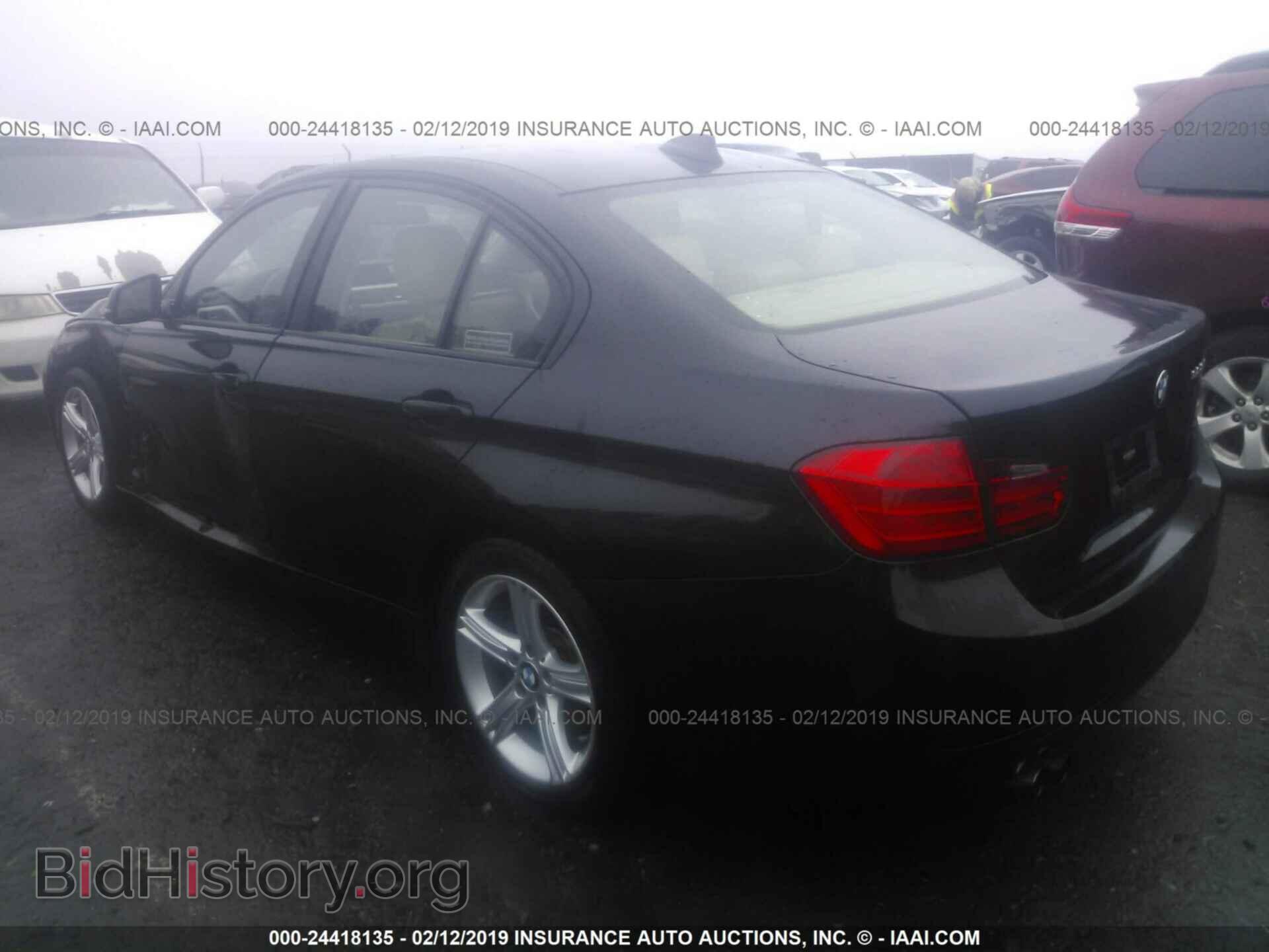 2013 BMW 328 - VIN: WBA3A5C55DF356877 - Фото 3