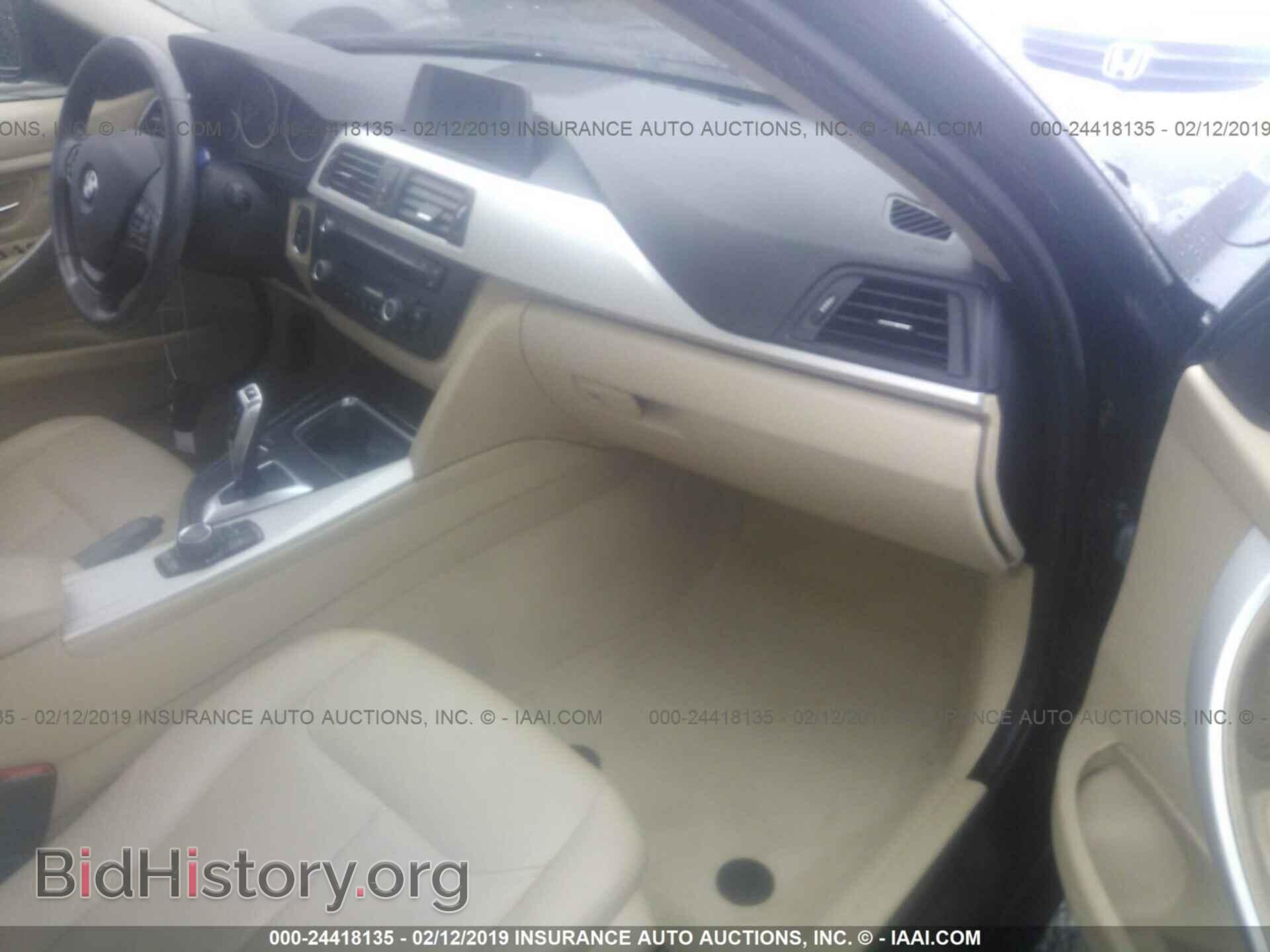 2013 BMW 328 - VIN: WBA3A5C55DF356877 - Фото 5