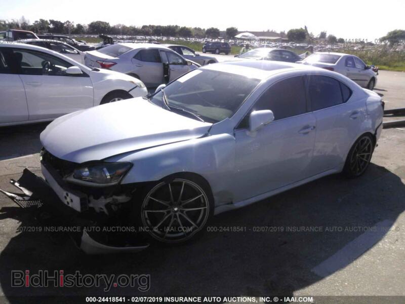 2011 Lexus IS (VIN JTHBE5C22B5026009) — фото 2 из 10