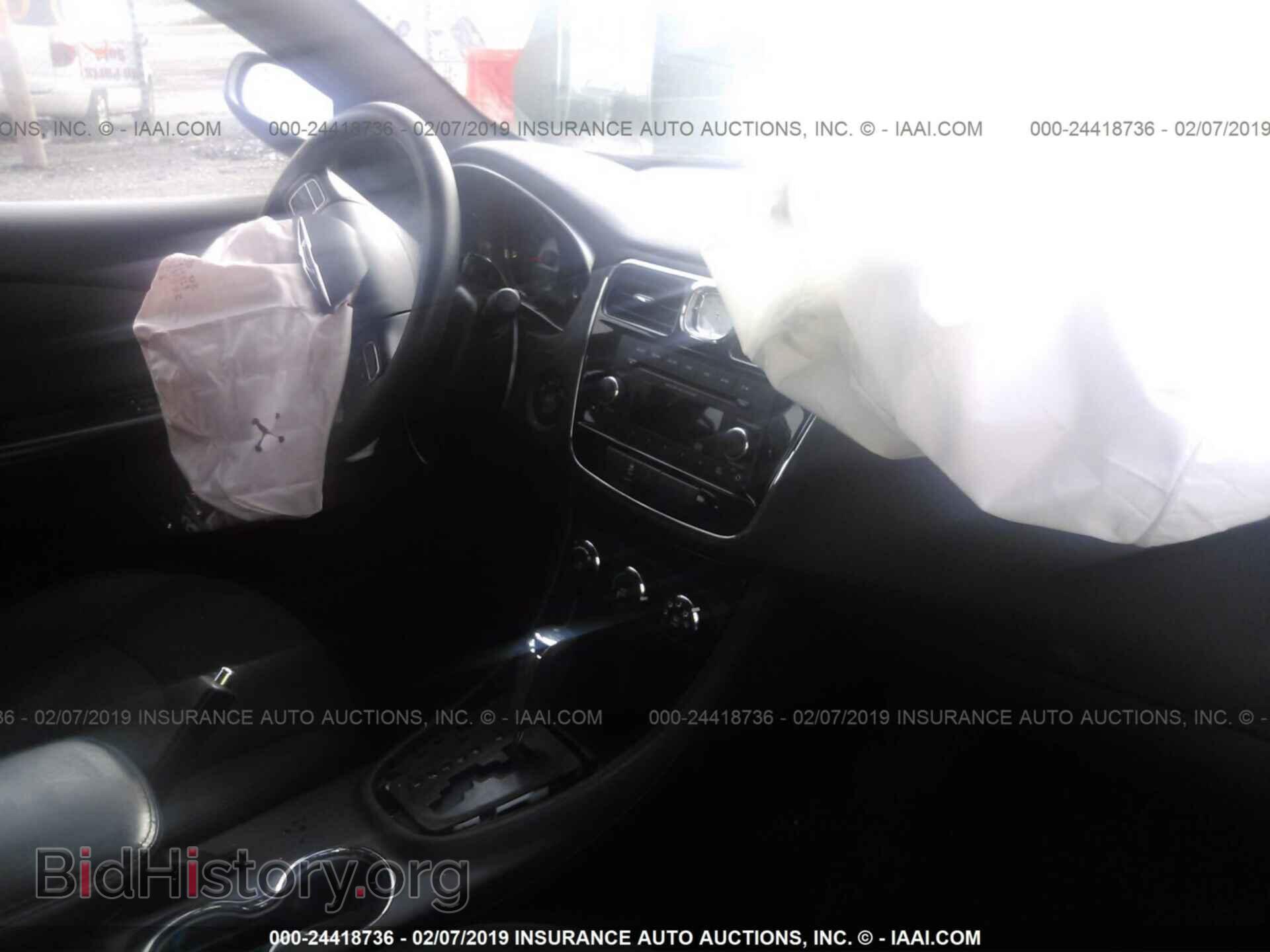 2012 CHRYSLER 200 - VIN: 1C3CCBAB0CN229290 - Photo 5