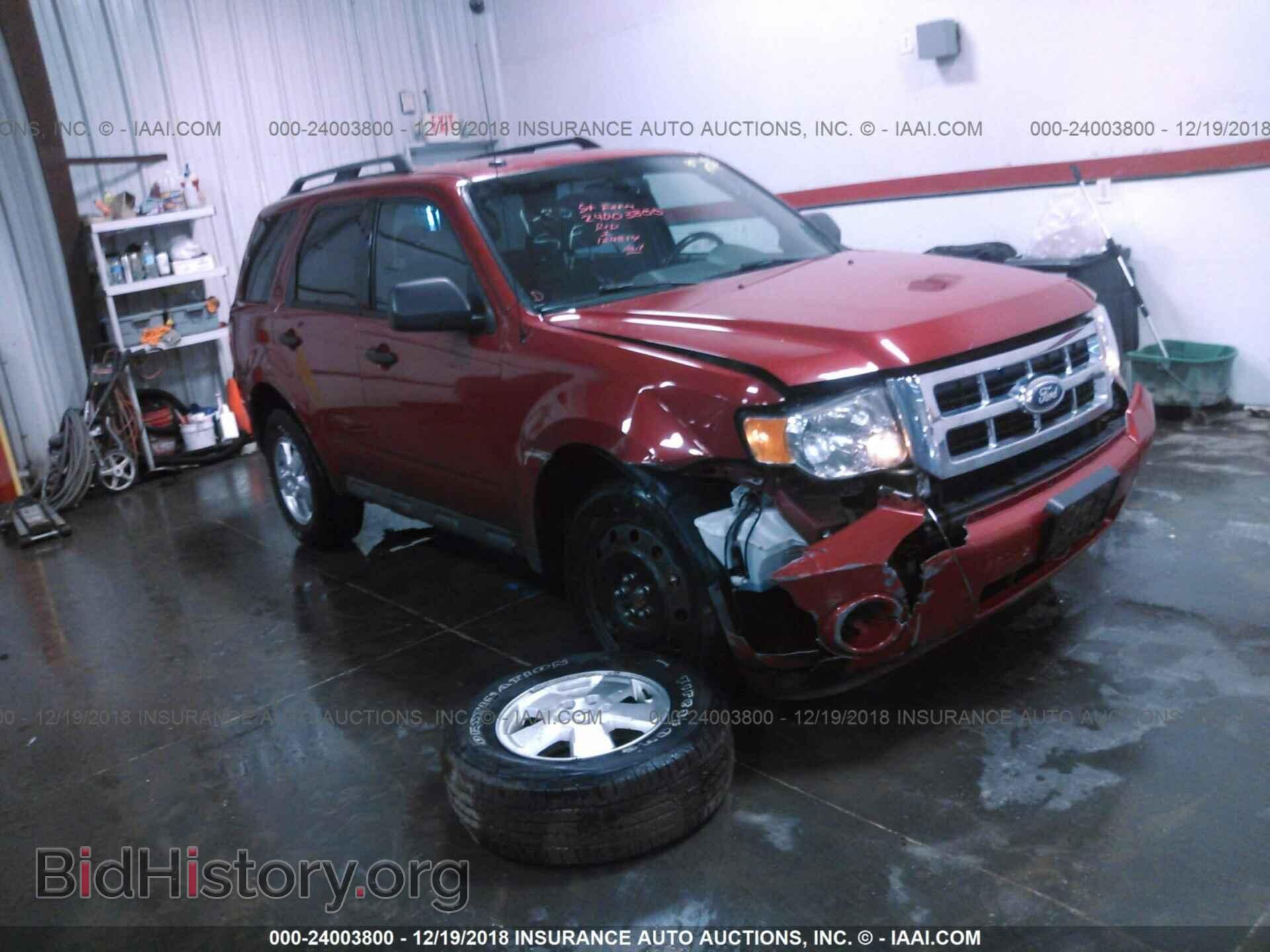 Photo 1FMCU9D76BKC38256 - FORD ESCAPE 2011