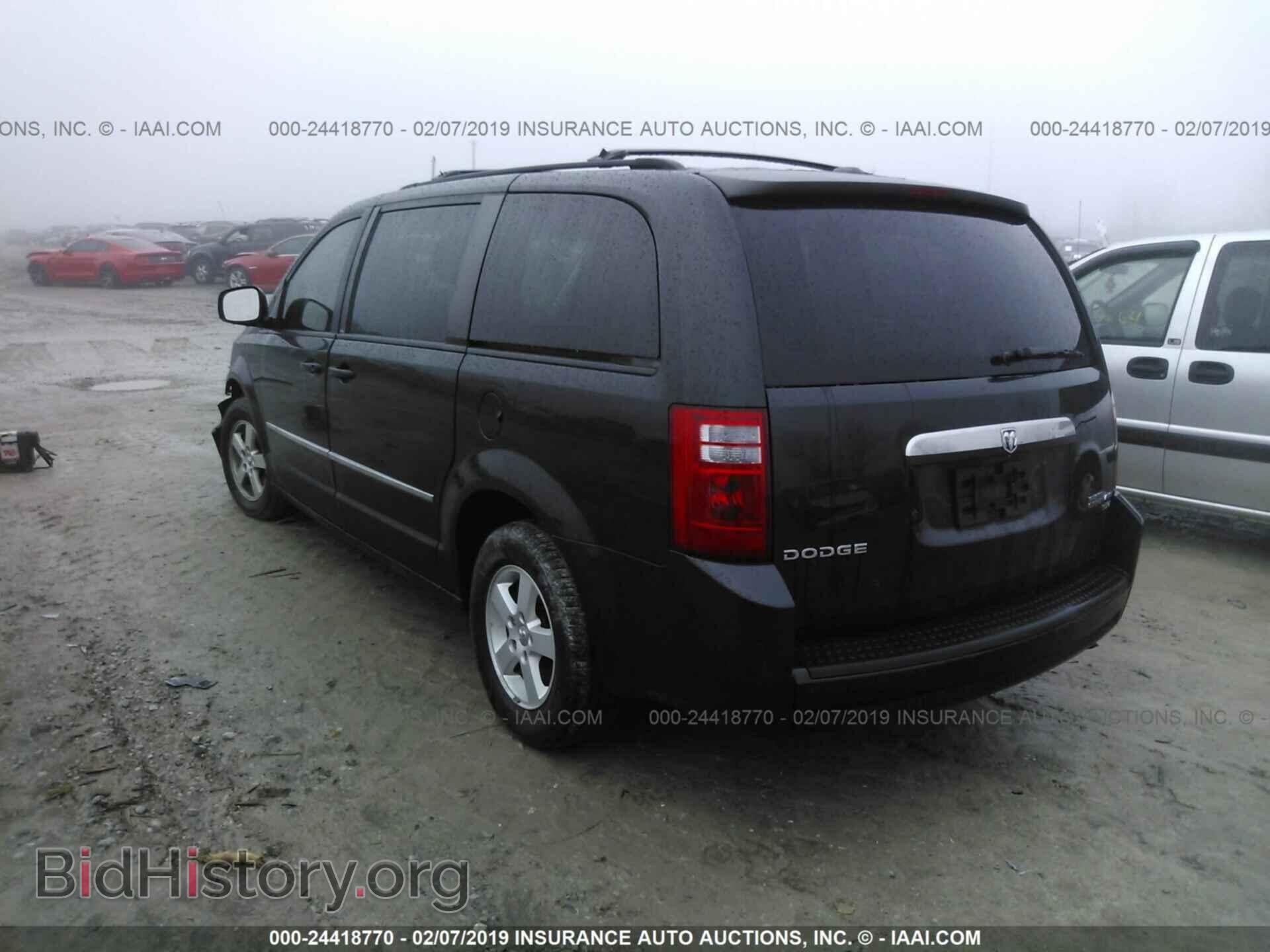 2010 DODGE GRAND CARAVAN - VIN: 2D4RN5D14AR462032 - Фото 3