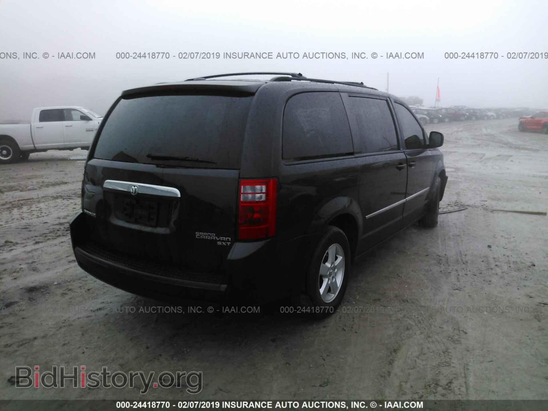 2010 DODGE GRAND CARAVAN - VIN: 2D4RN5D14AR462032 - Фото 4
