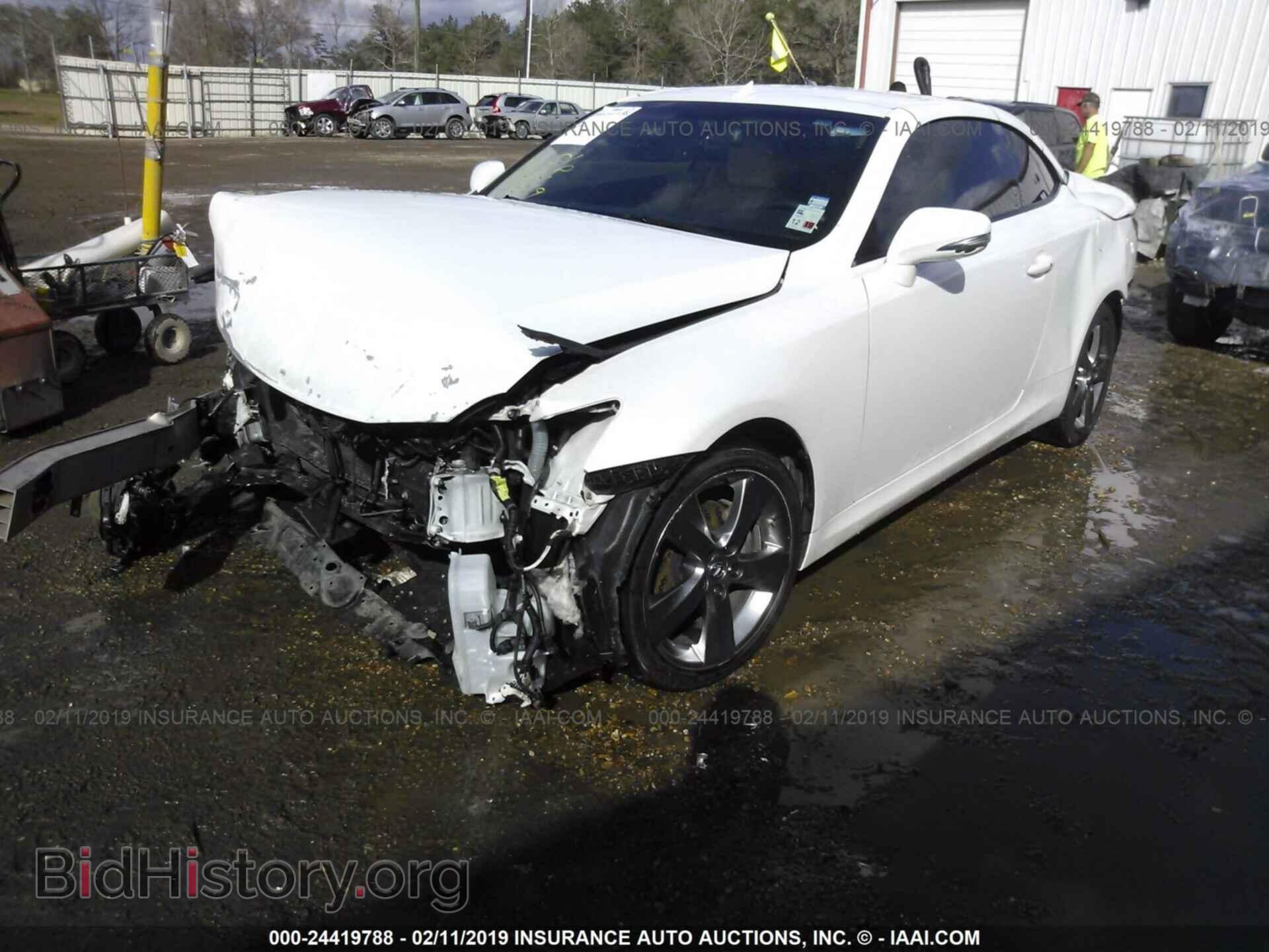 2010 LEXUS IS - VIN: JTHFF2C26A2512089 - Photo 2