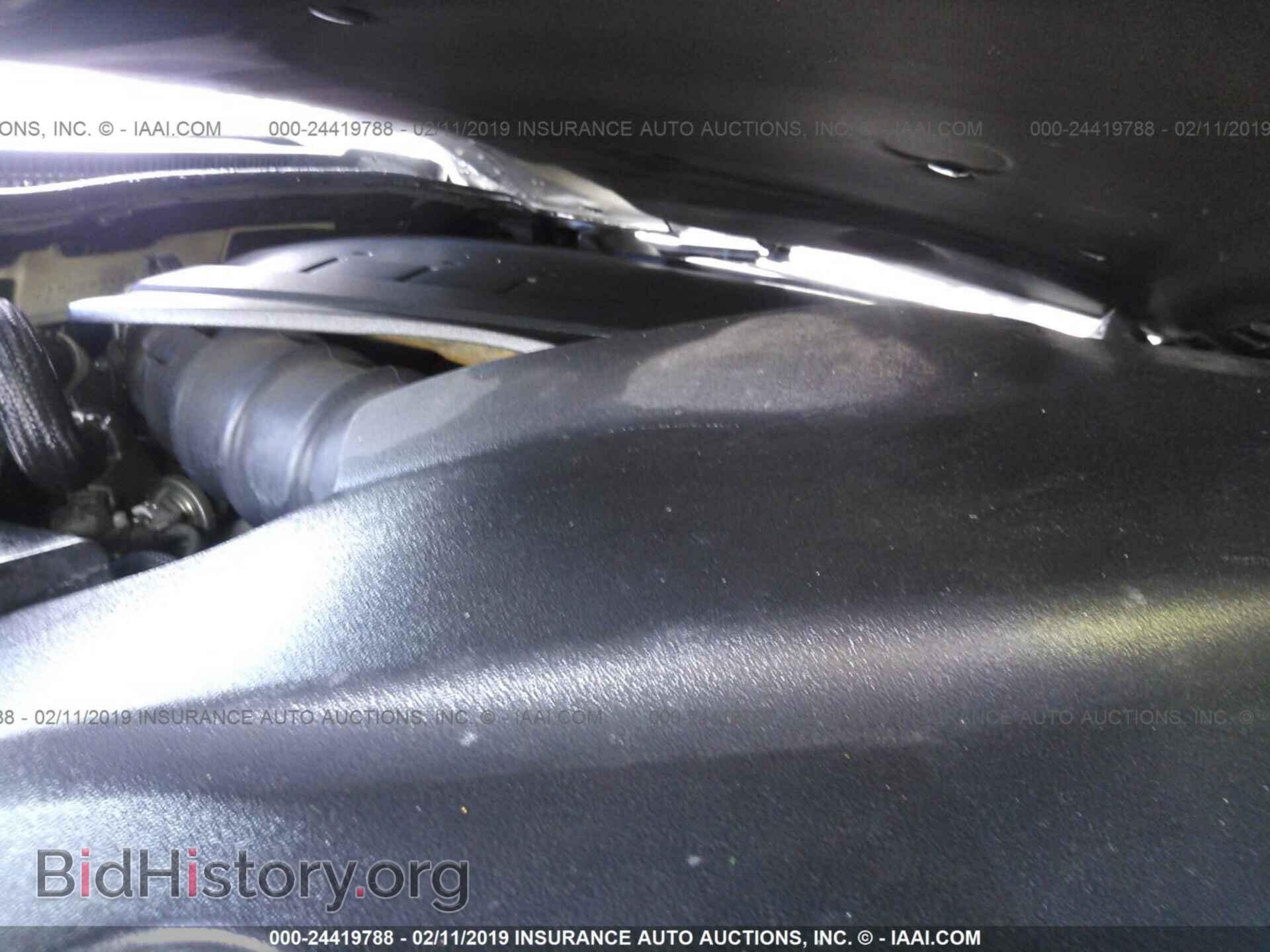 2010 LEXUS IS - VIN: JTHFF2C26A2512089 - Photo 10
