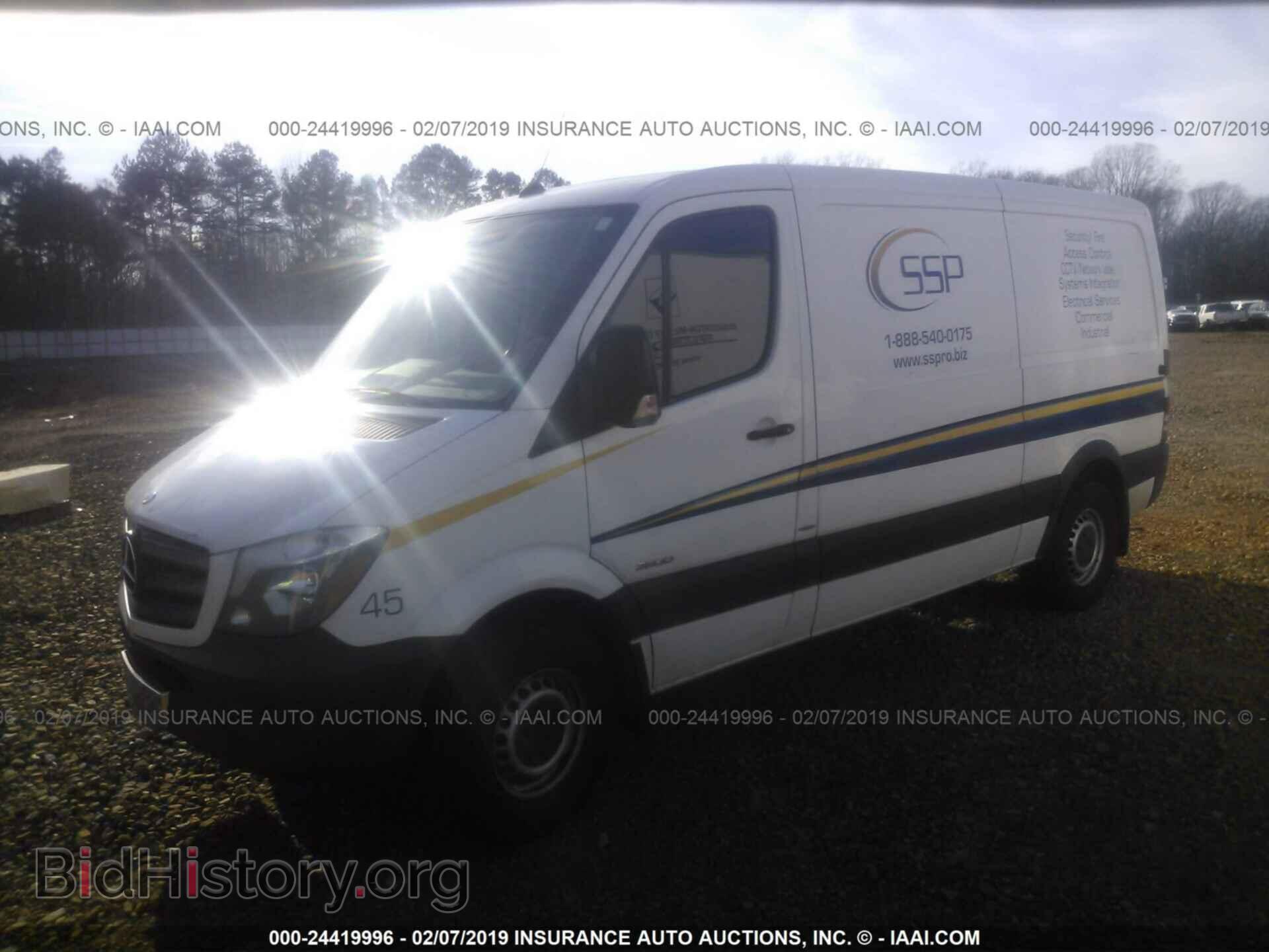 2014 MERCEDES-BENZ SPRINTER - VIN: WD3PE7DC8E5837953 - Фото 2